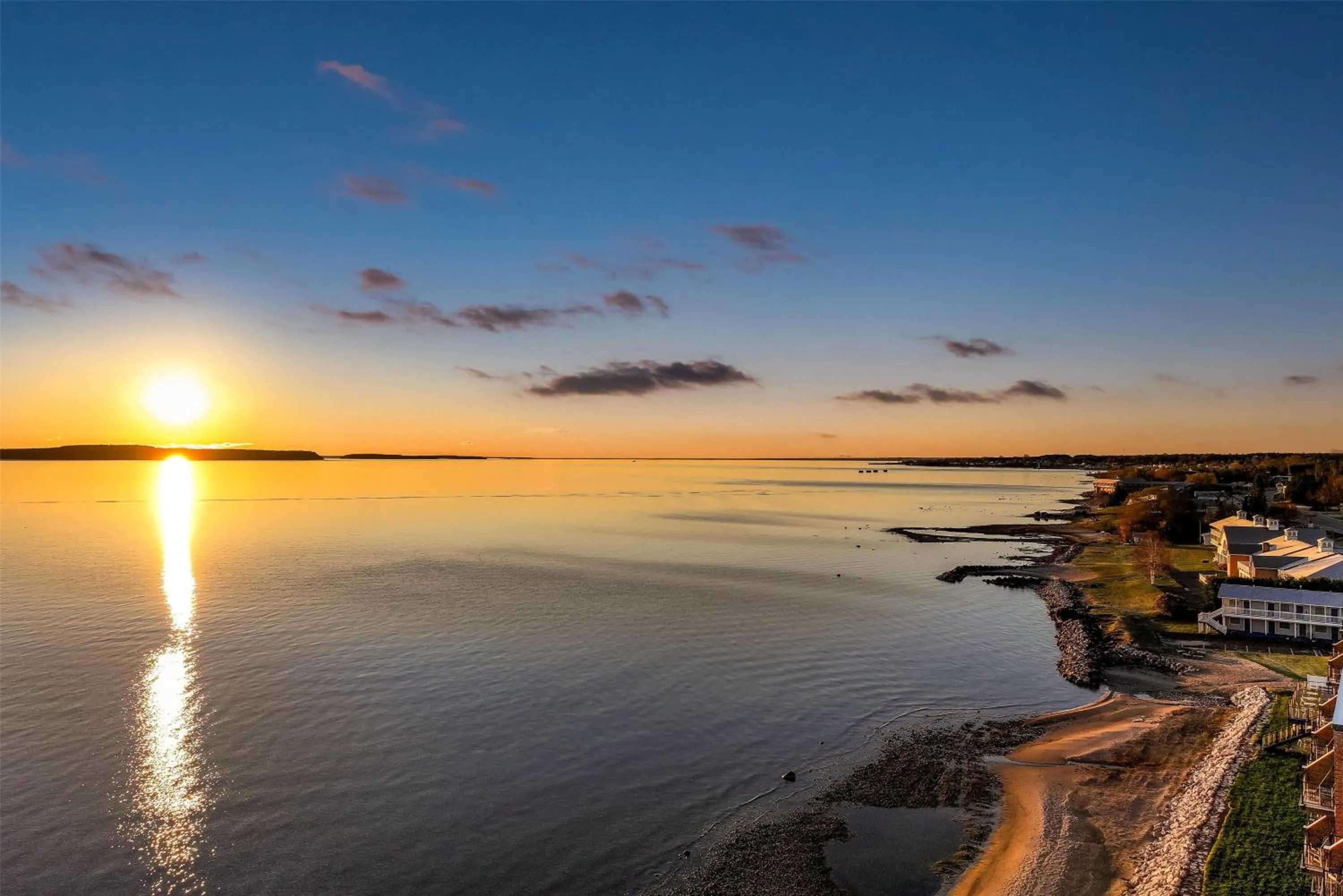 Beach in Hampton Inn St Ignace Lakefront Mackinac