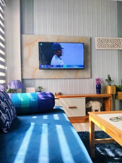 TV and multimedia, Bed in Blue Heart Home by the Ganges - Cosy 1Bhk-Veerbhadra