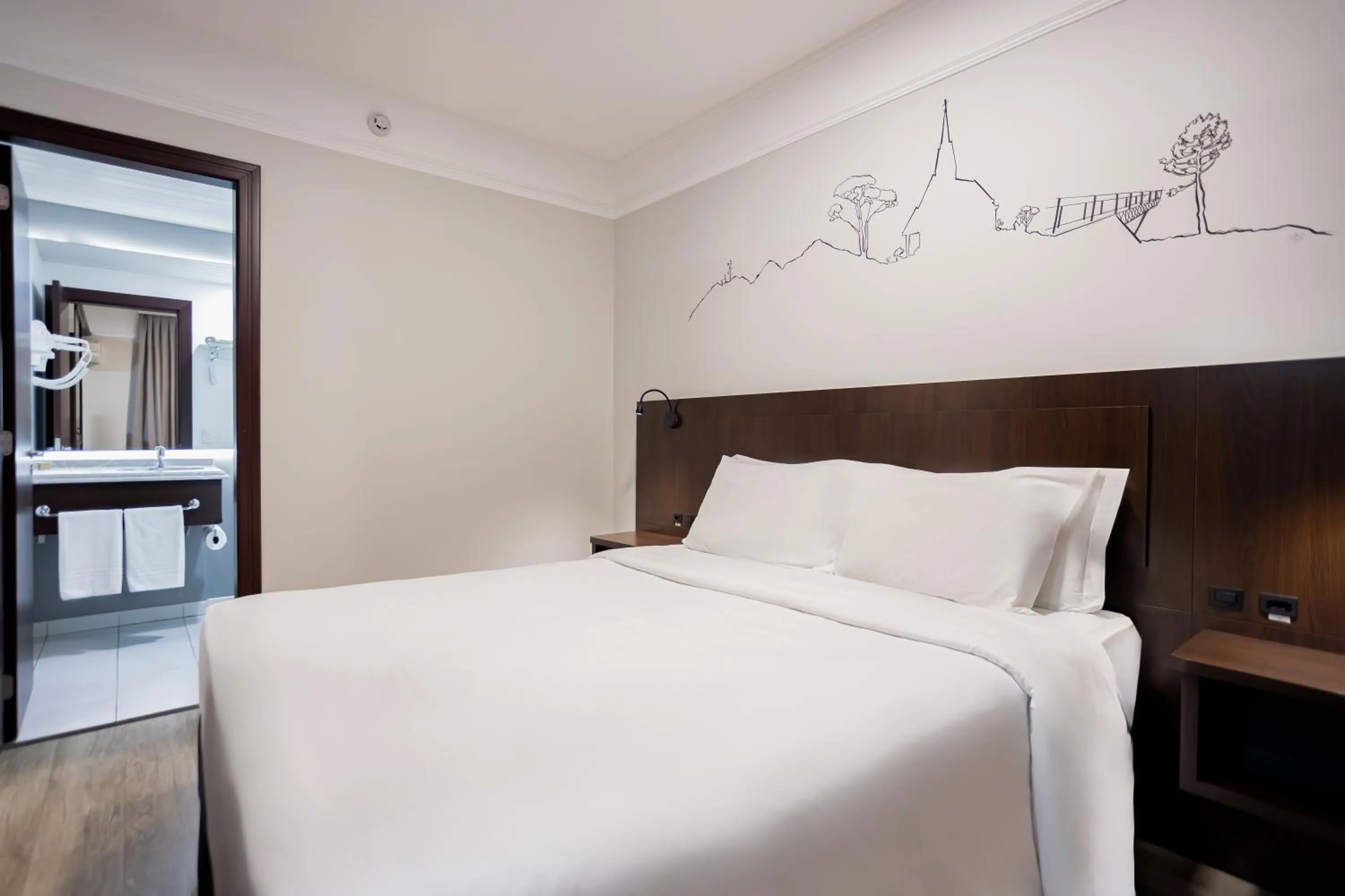 Bed in Mercure Jaragua do Sul