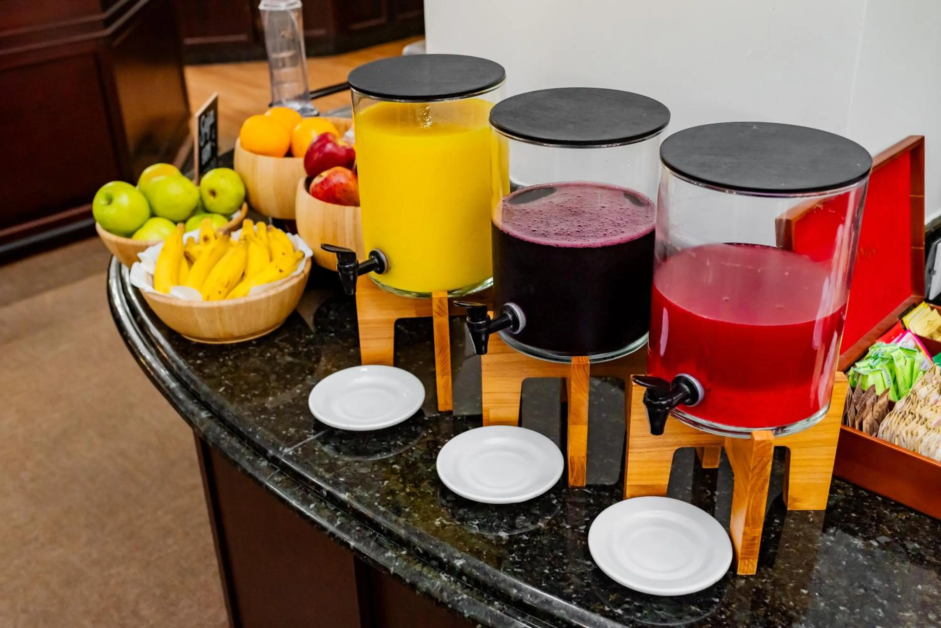 Food and drinks in Mercure Jaragua do Sul