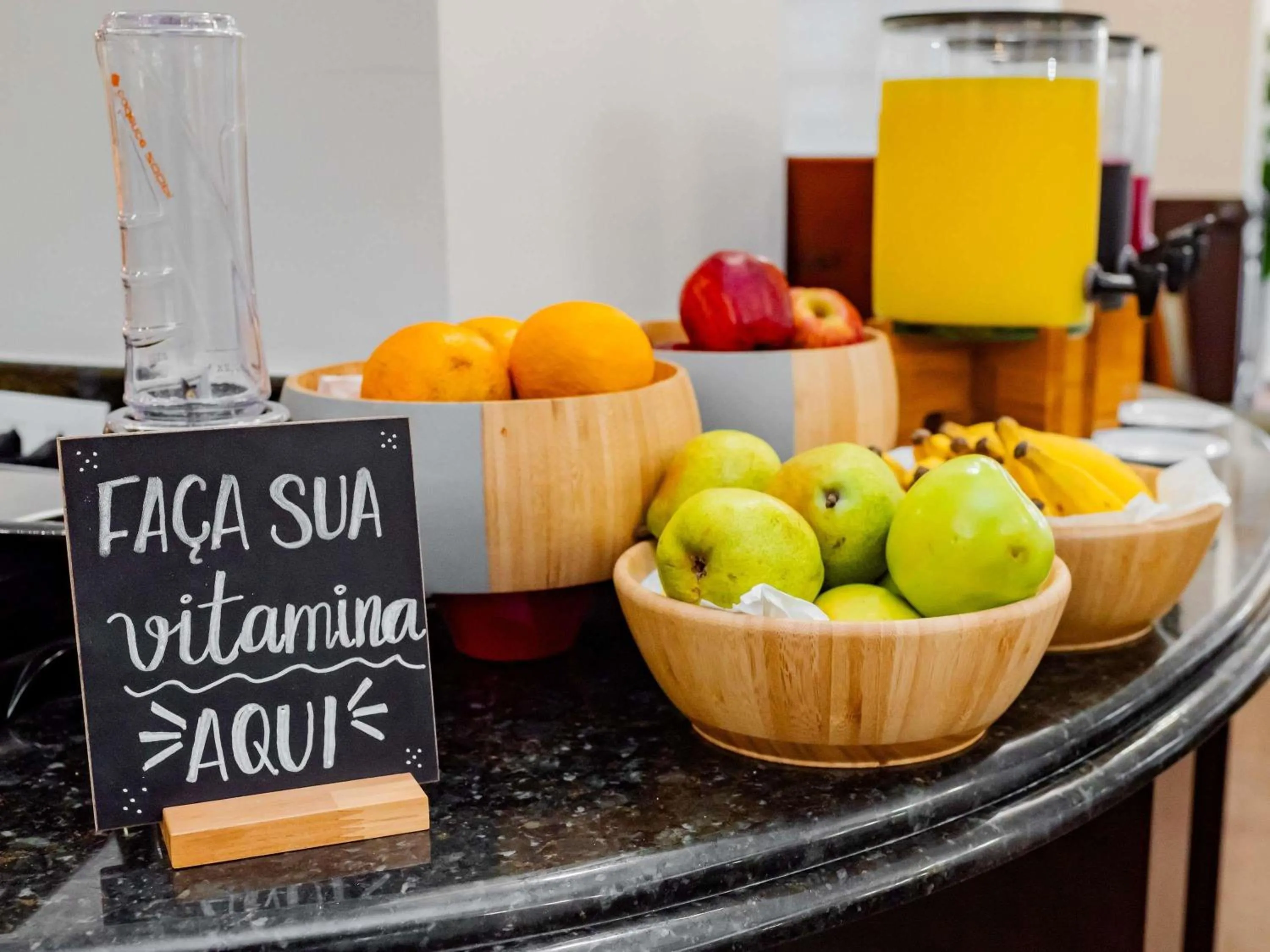 Breakfast in Mercure Jaragua do Sul