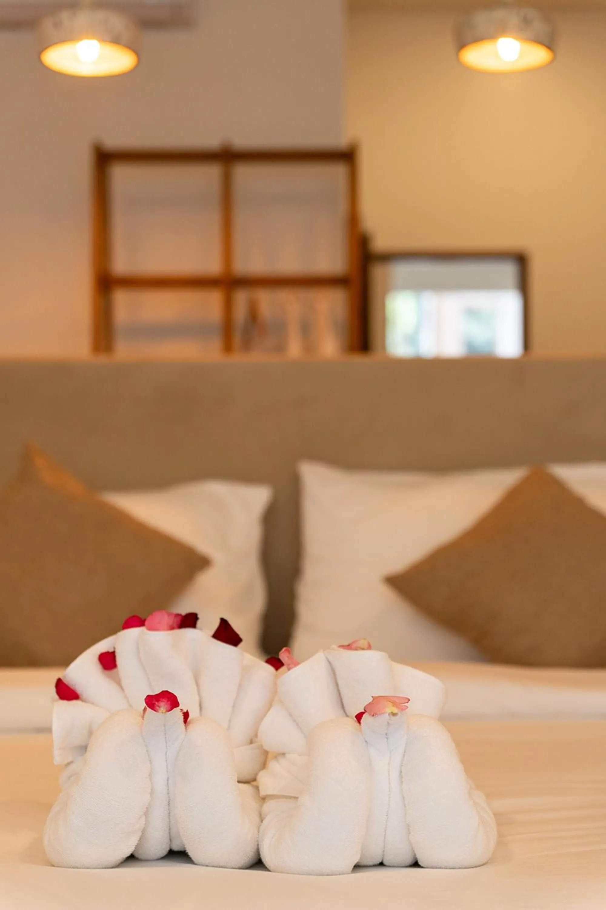 Bed in Inthada At Mae Kampong