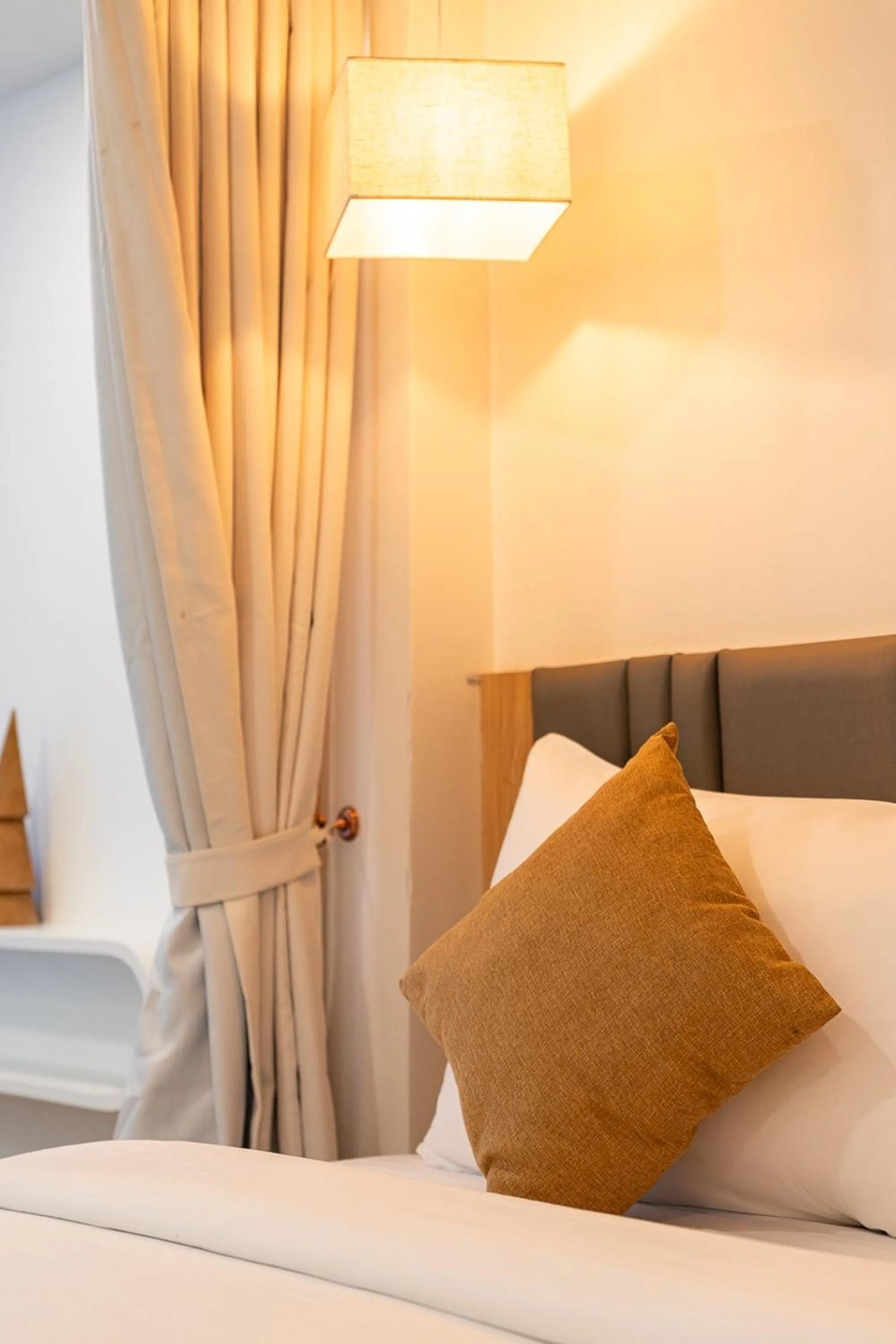 Bed in Inthada At Mae Kampong