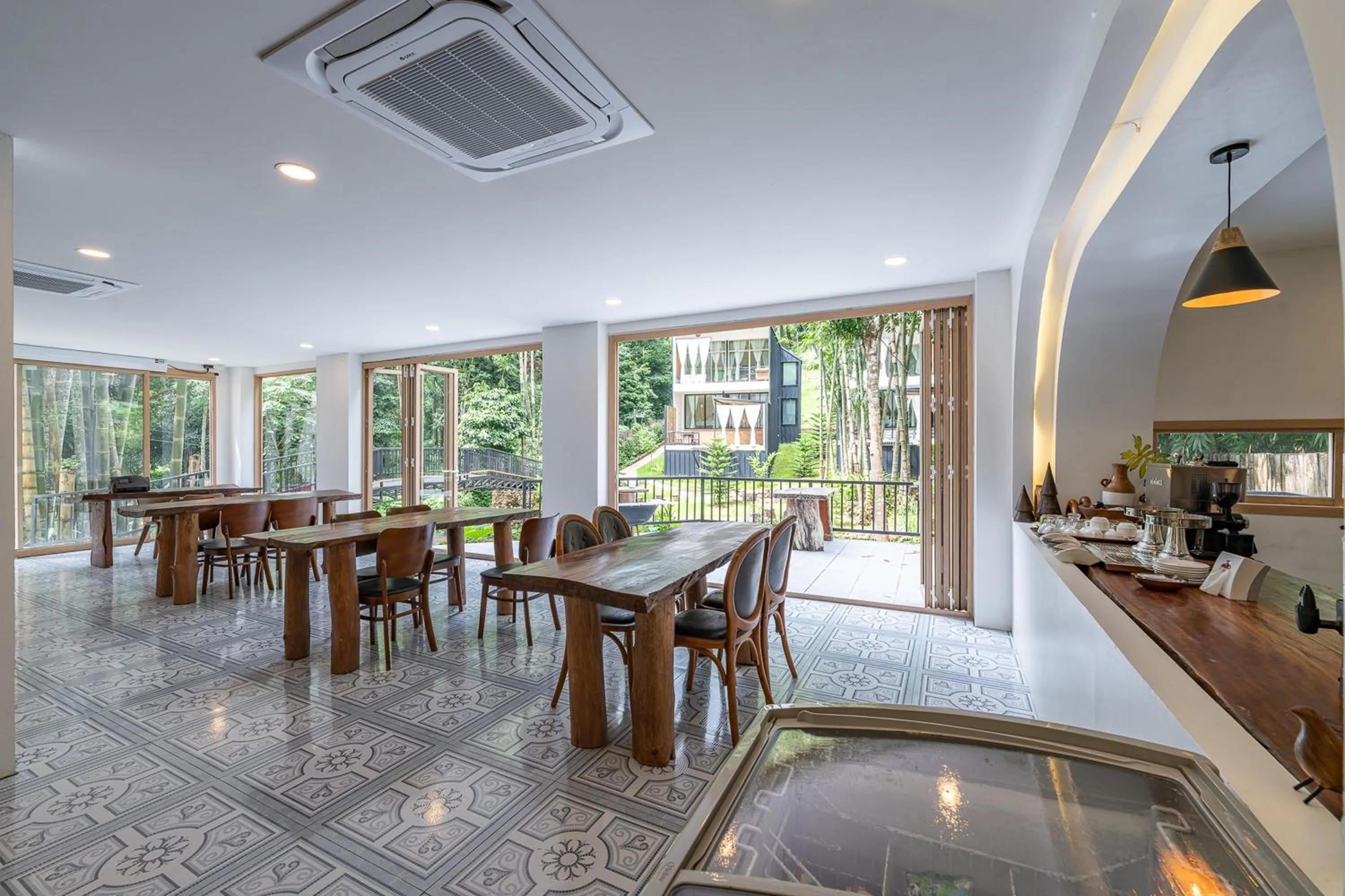 Breakfast in Inthada At Mae Kampong