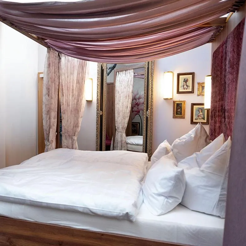 Bed in Hotel am Prinzengarten, inklusive AlbCard