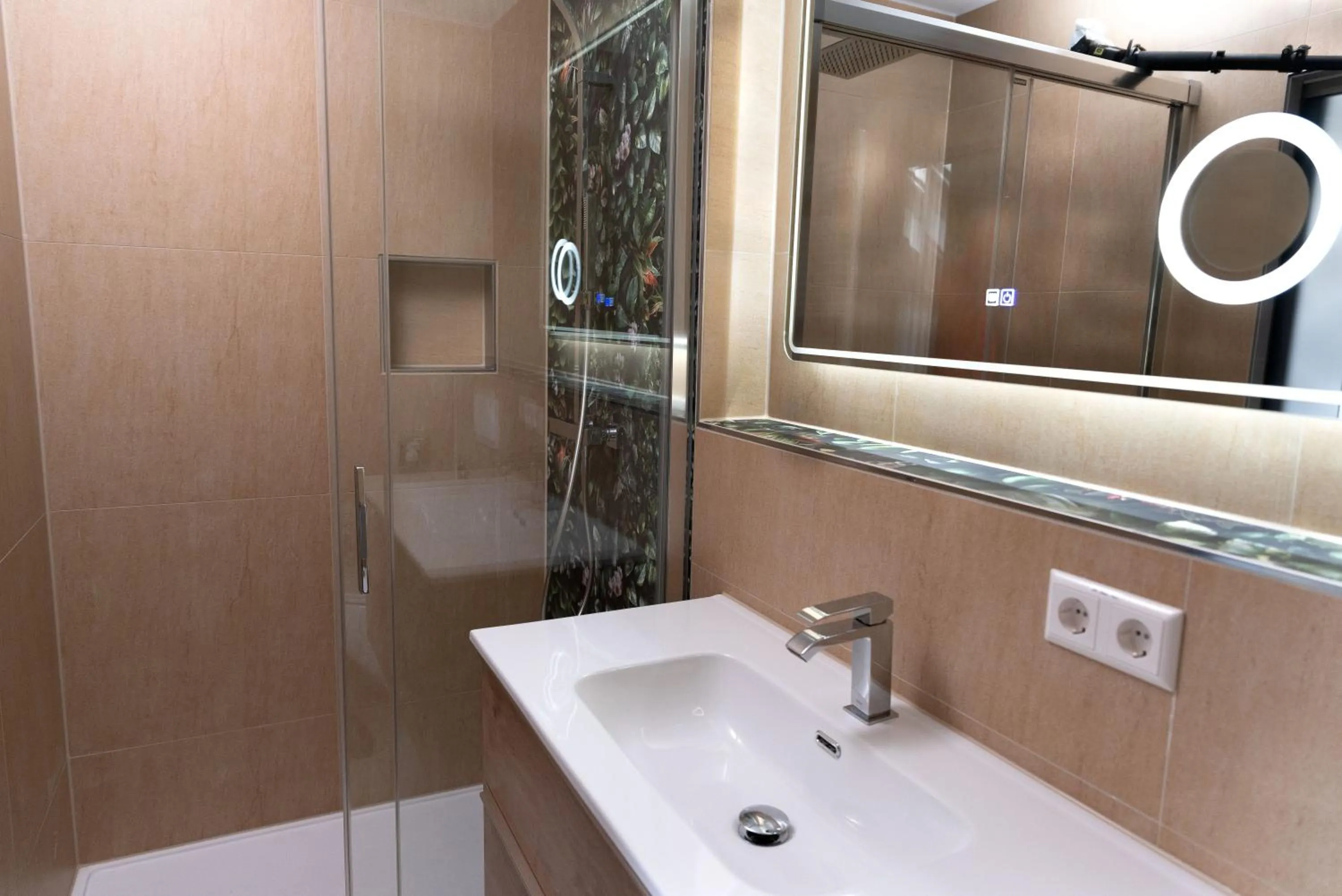 Bathroom in Hotel am Prinzengarten, inklusive AlbCard