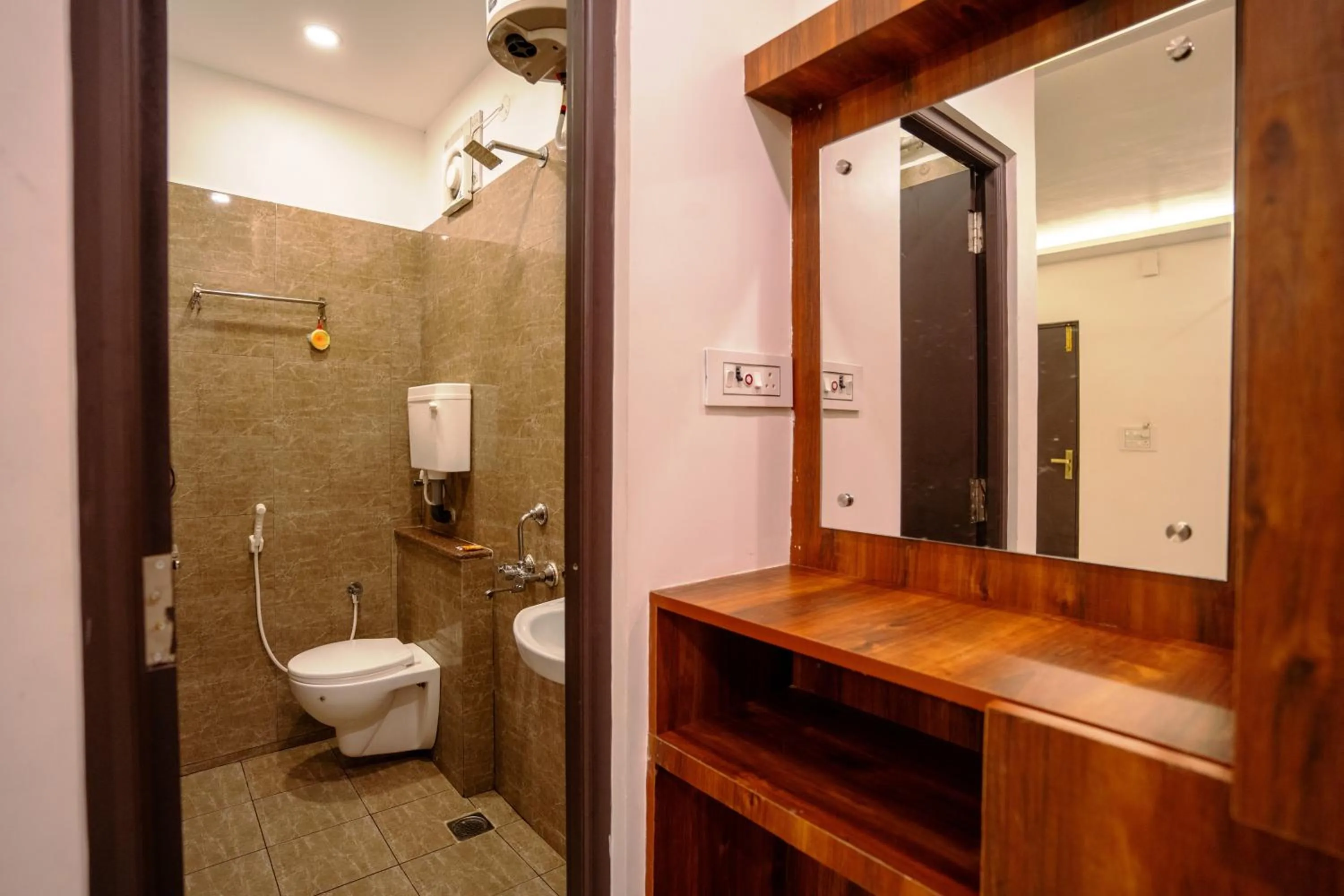 Bed in Arul Residency