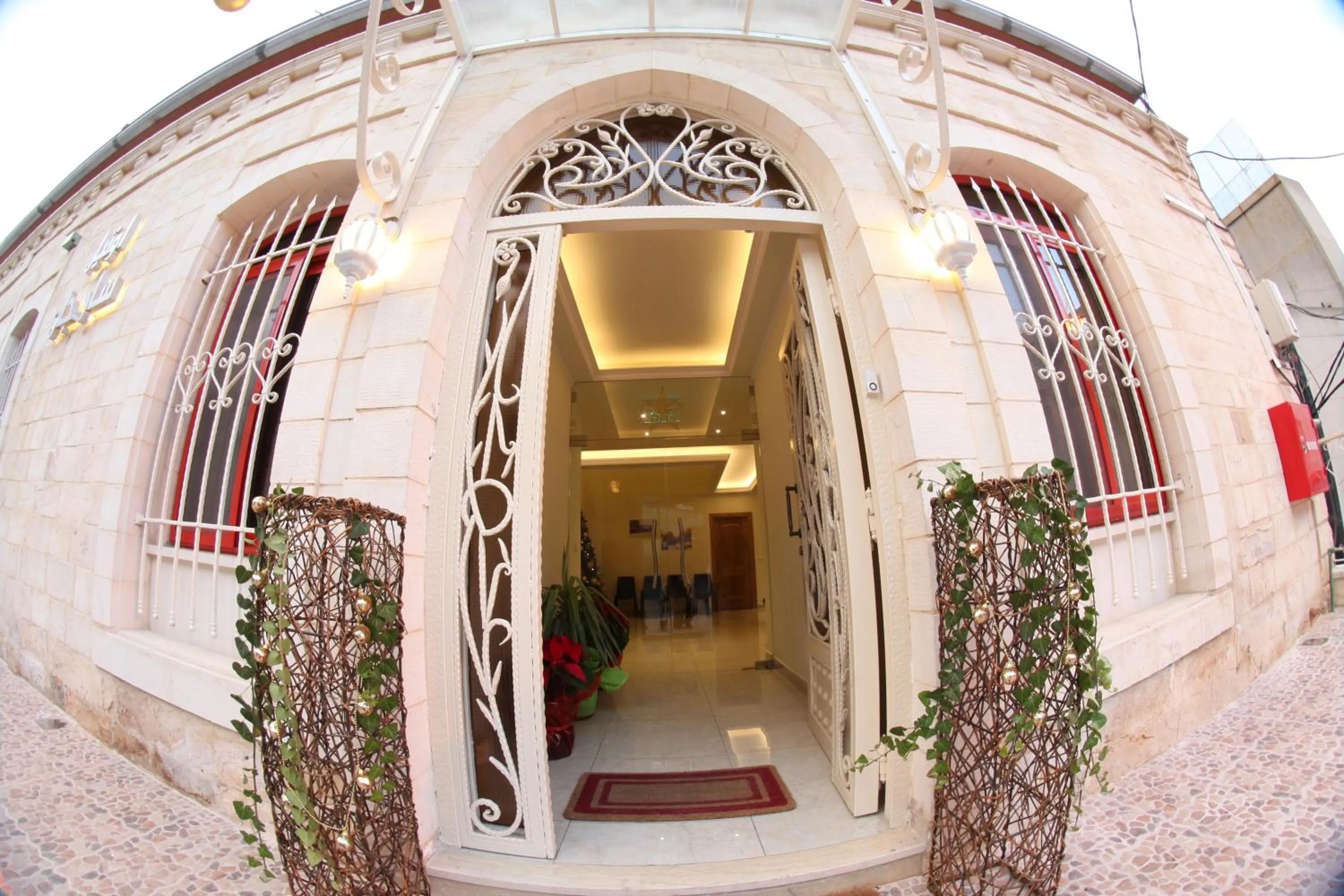 Facade/entrance in Hotel St Jean