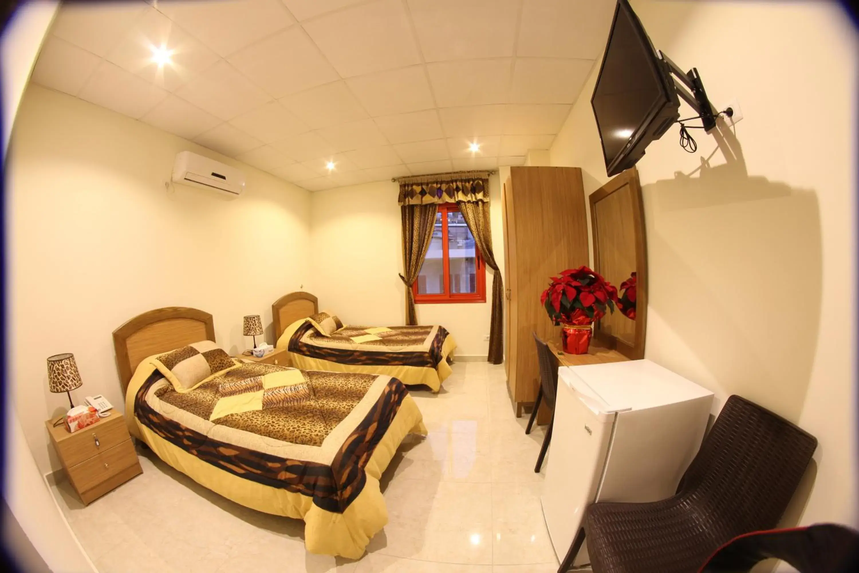 Twin Room in Hotel St Jean Twin Room in Hotel St Jean