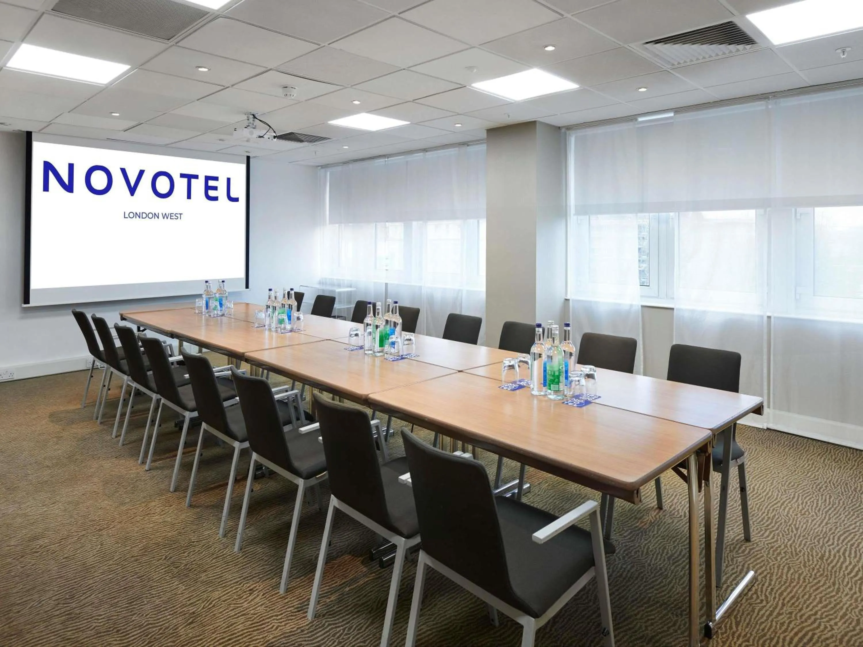 Meeting/conference room in Novotel London West
