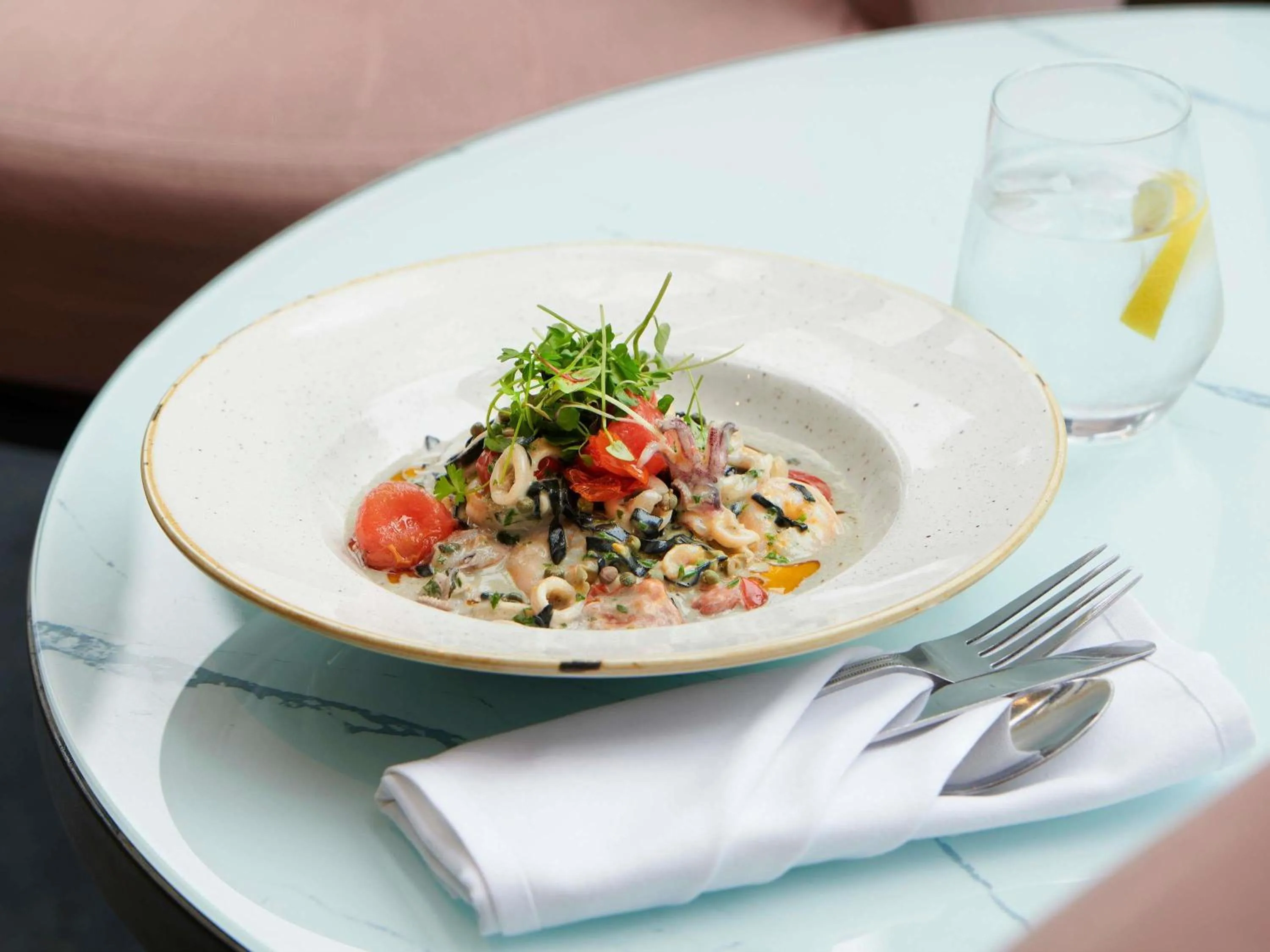 Lounge or bar in Novotel London West