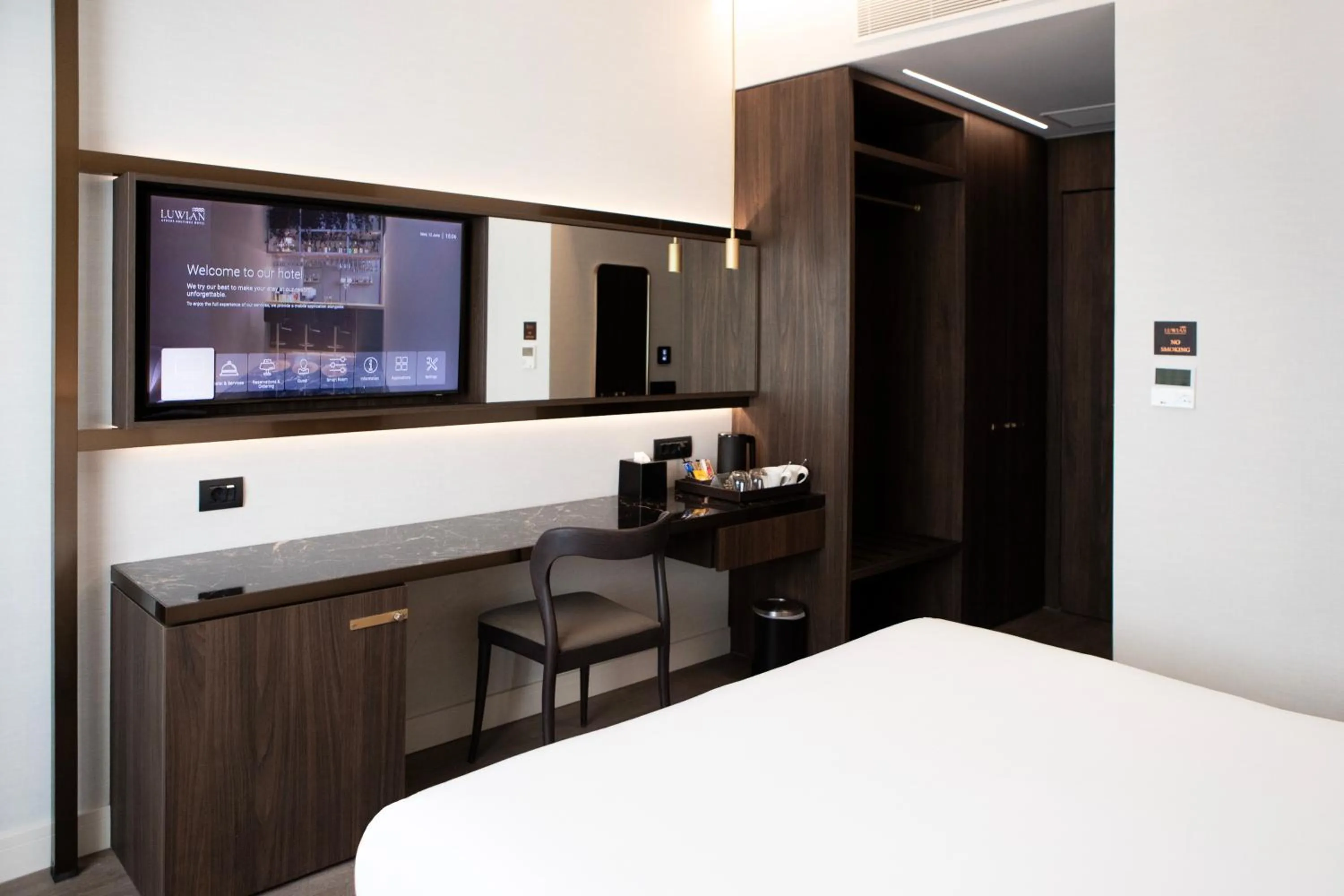 TV and multimedia, Bed in Luwian Athens Boutique Hotel