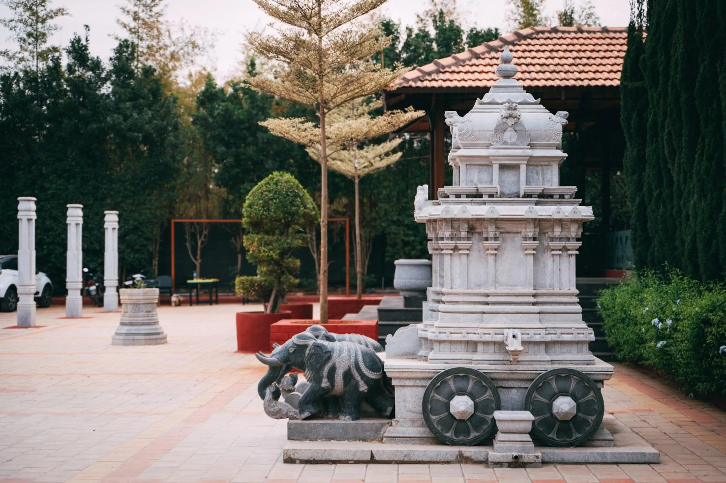 Day in Poojaris Nirantara - Mysuru