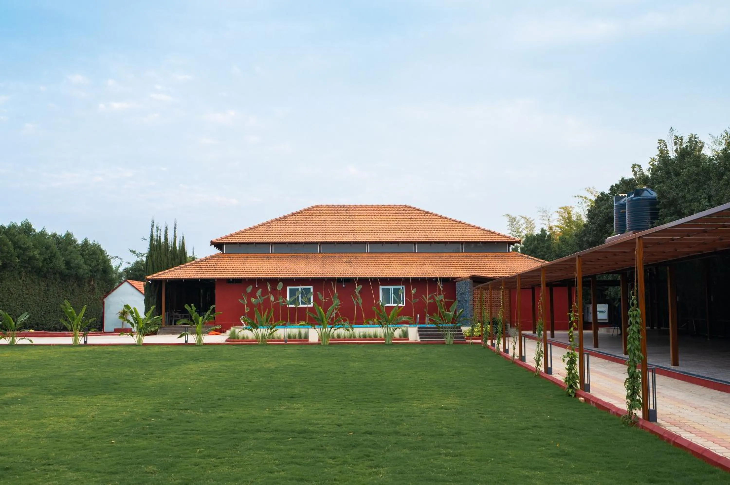 Property building in Poojaris Nirantara - Mysuru