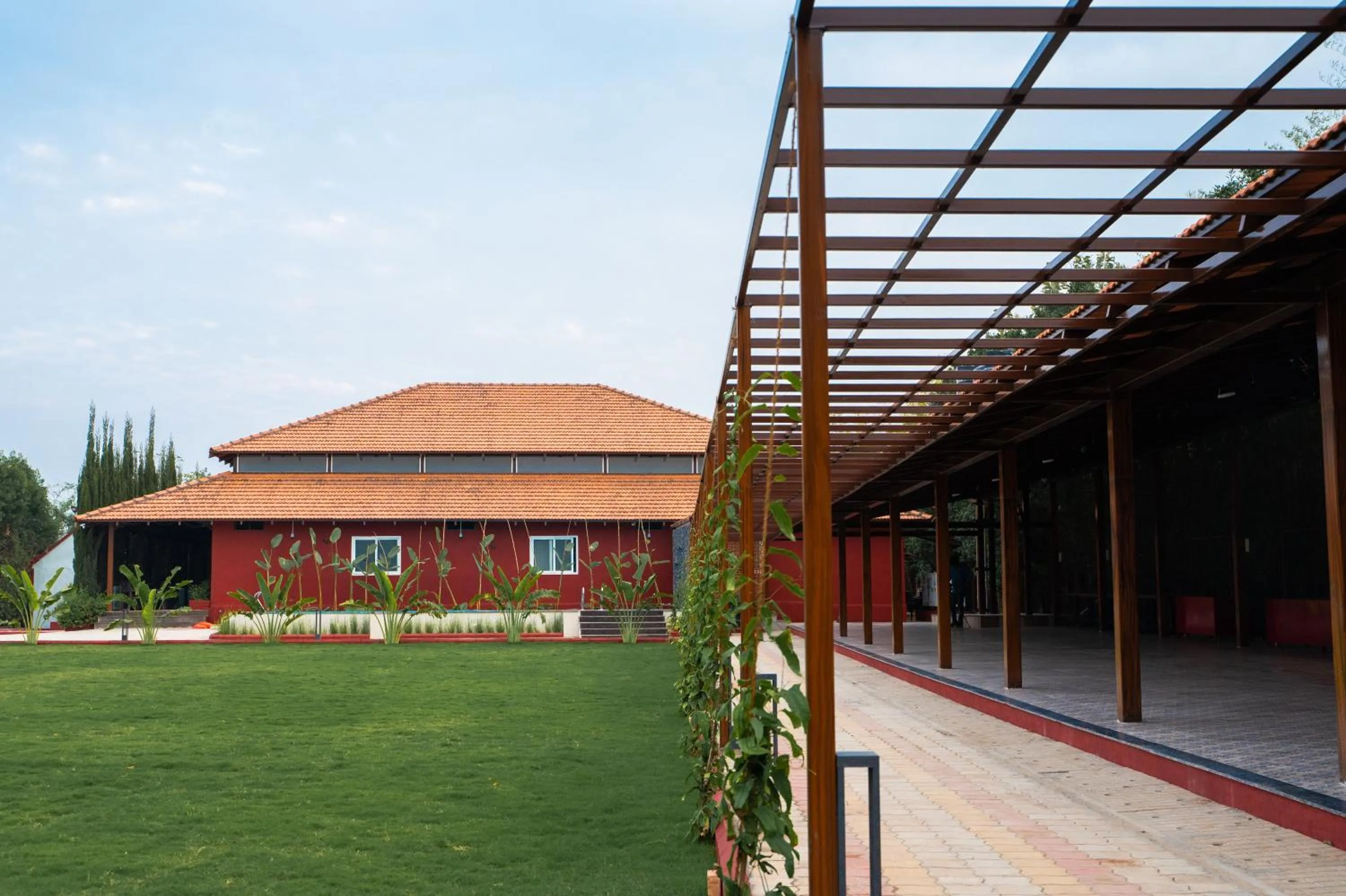 Property building in Poojaris Nirantara - Mysuru