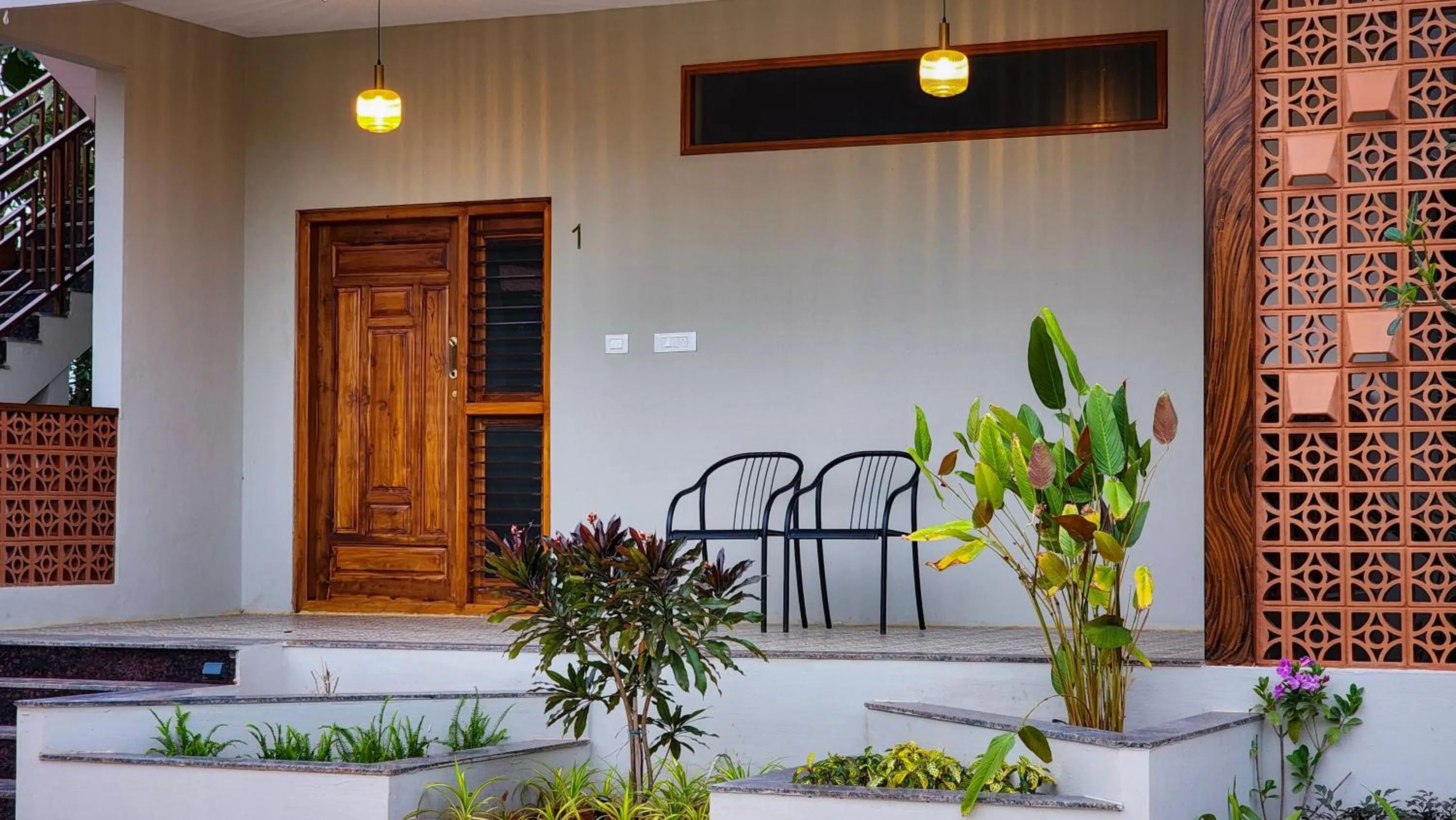 Day in Poojaris Nirantara - Mysuru