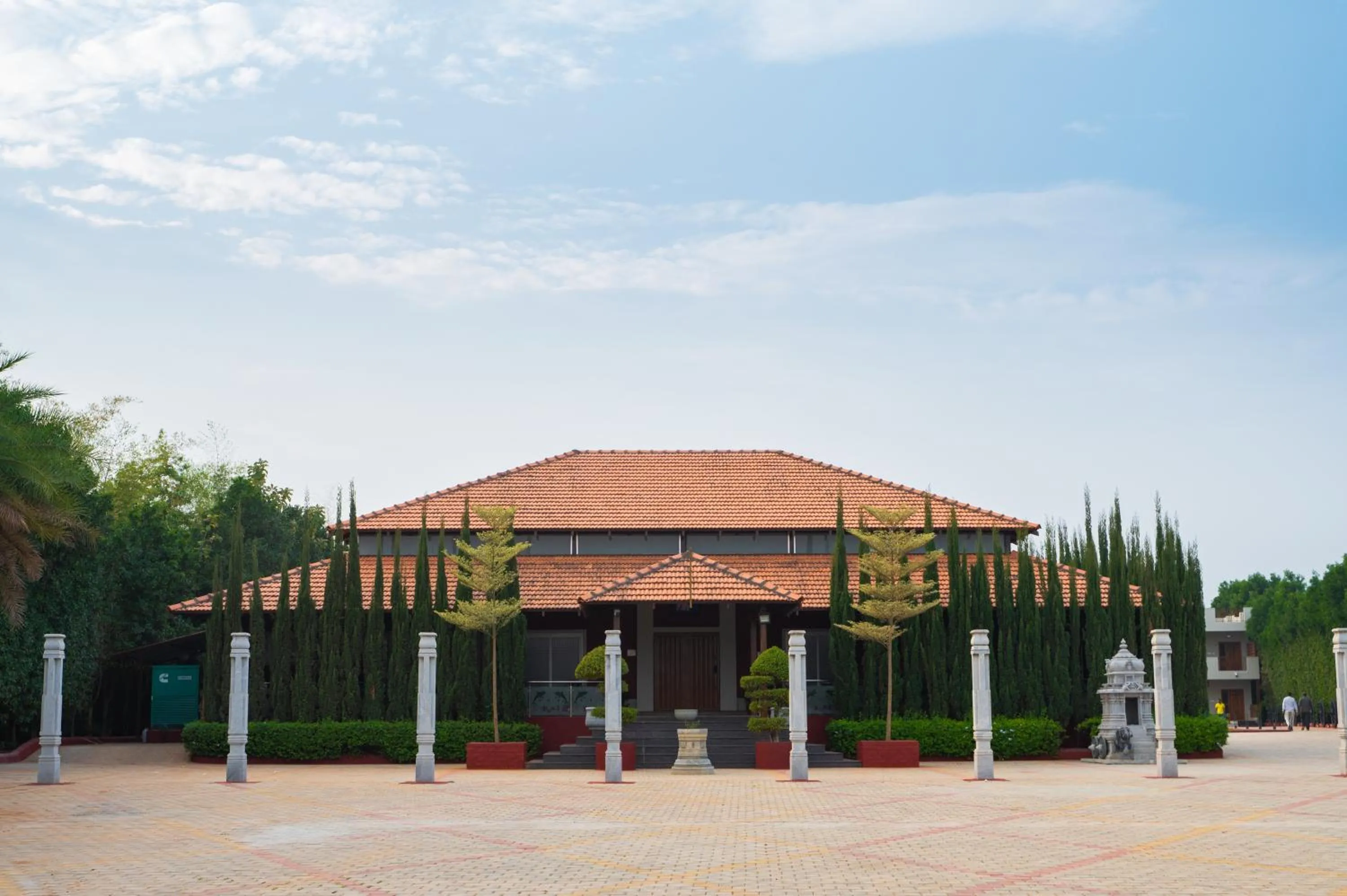 Property building in Poojaris Nirantara - Mysuru