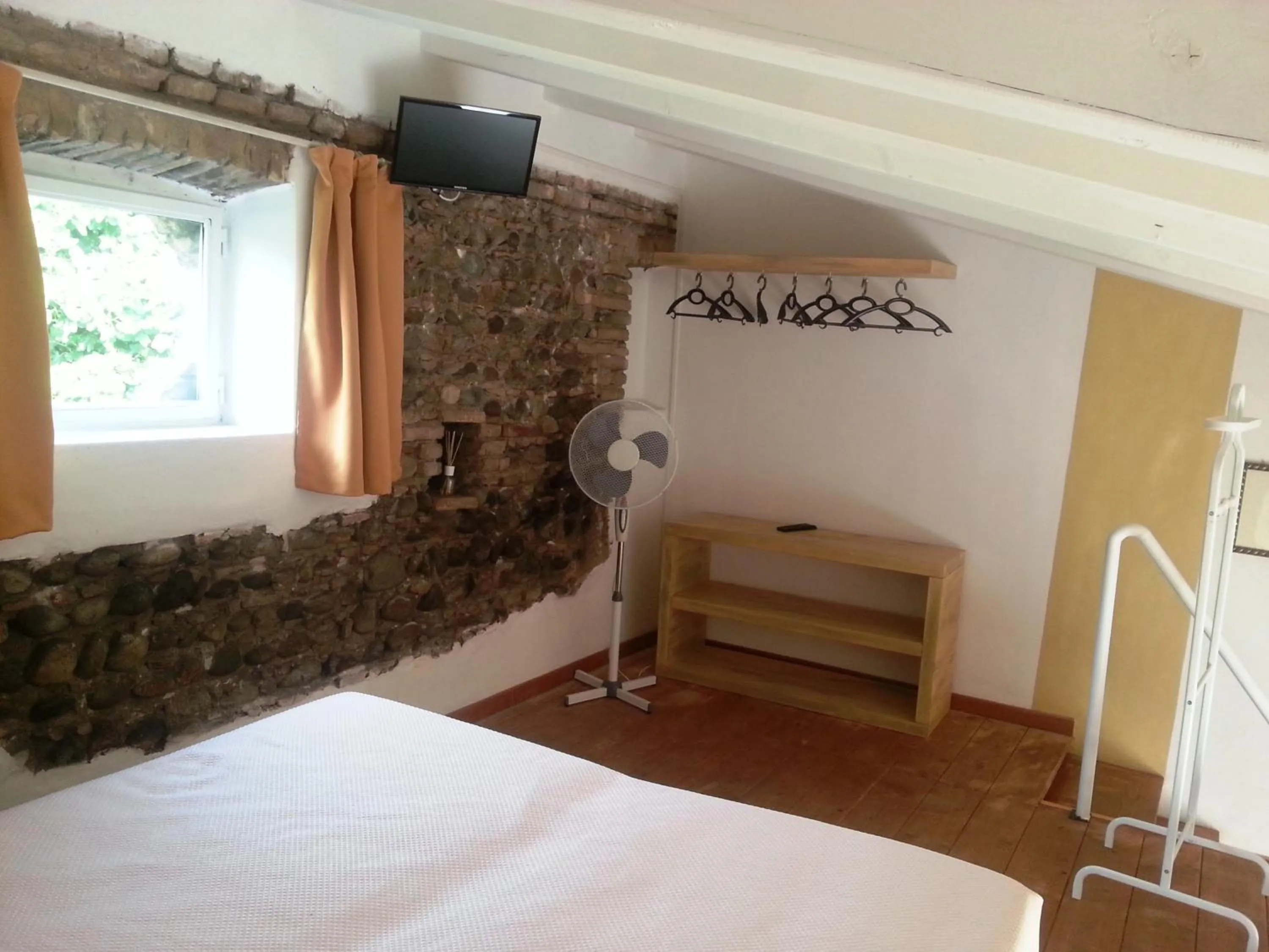 Photo of the whole room, Bed in Le Residenze del Tenore