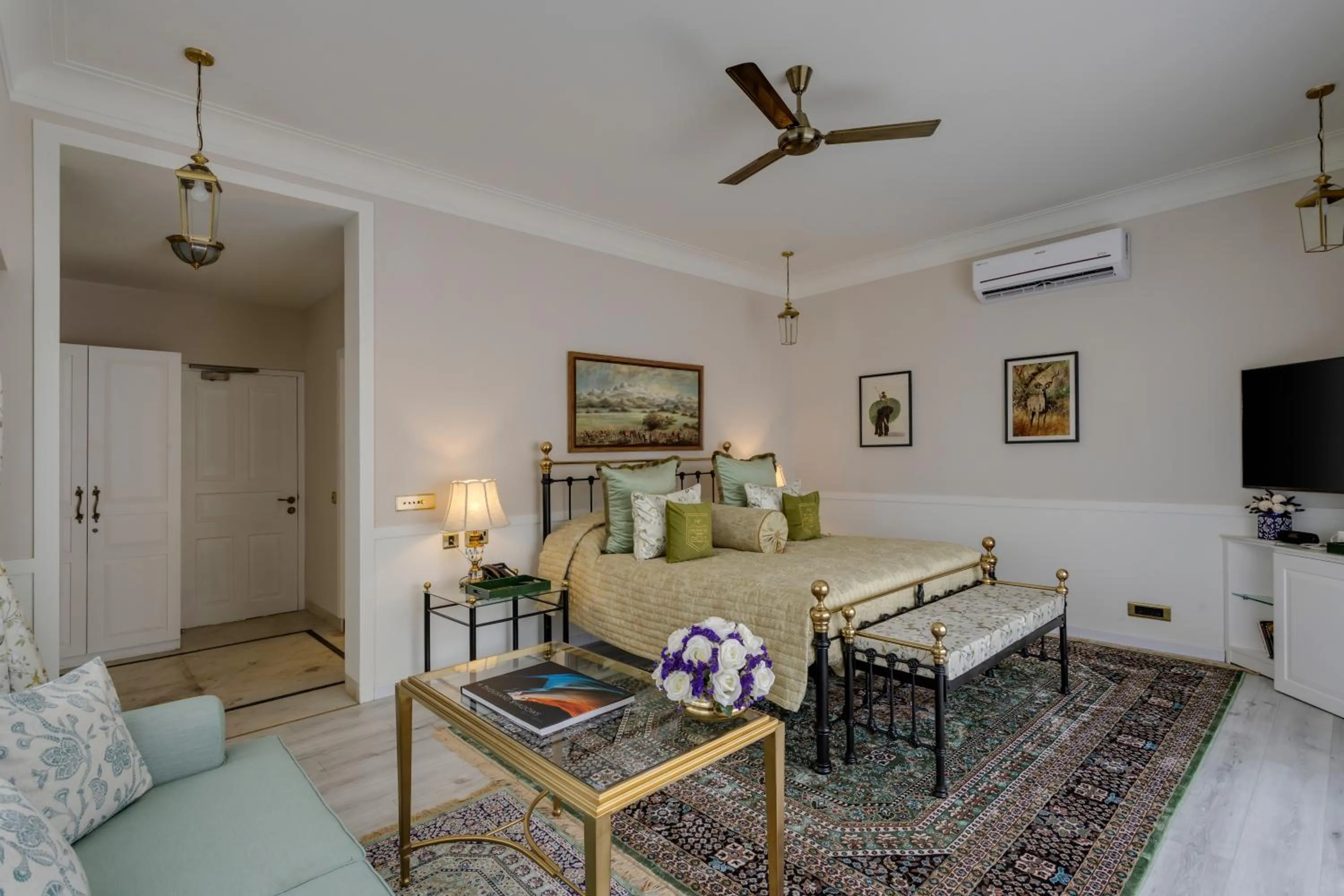 Bedroom in Kinwani House - Araiya Anthology