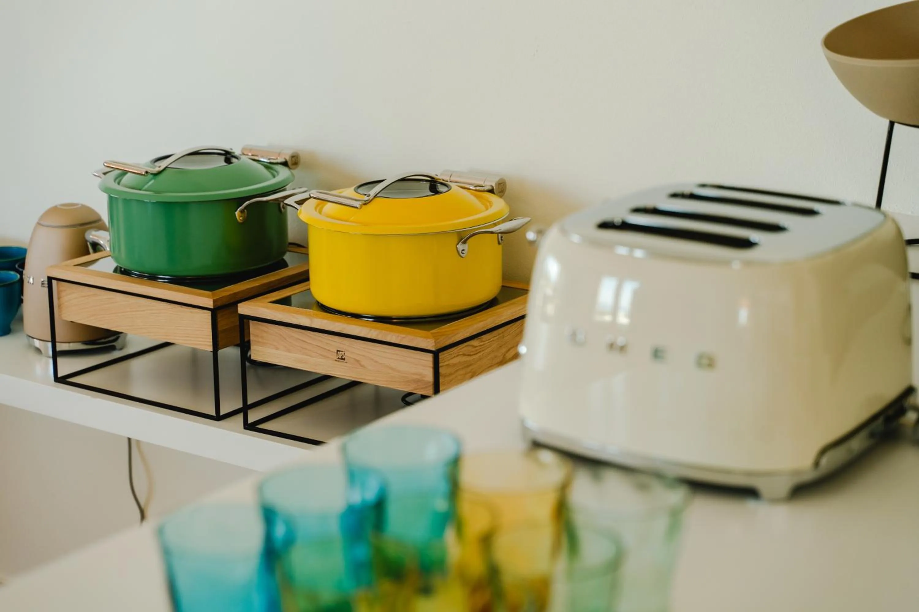 Coffee/tea facilities in Casa Pôr do Sal - Boutique Guesthouse with Heated Pool & Sea Views