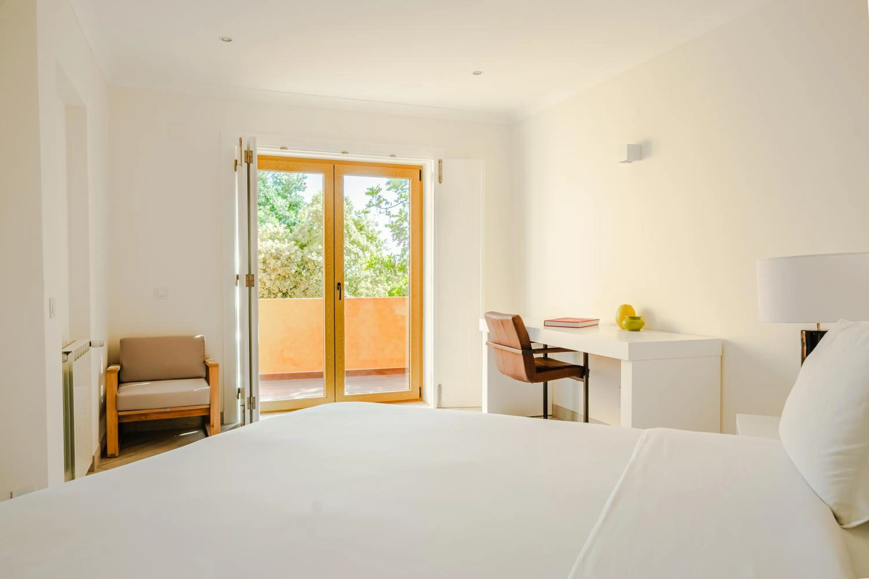 Bed in Casa Pôr do Sal - Boutique Guesthouse with Heated Pool & Sea Views