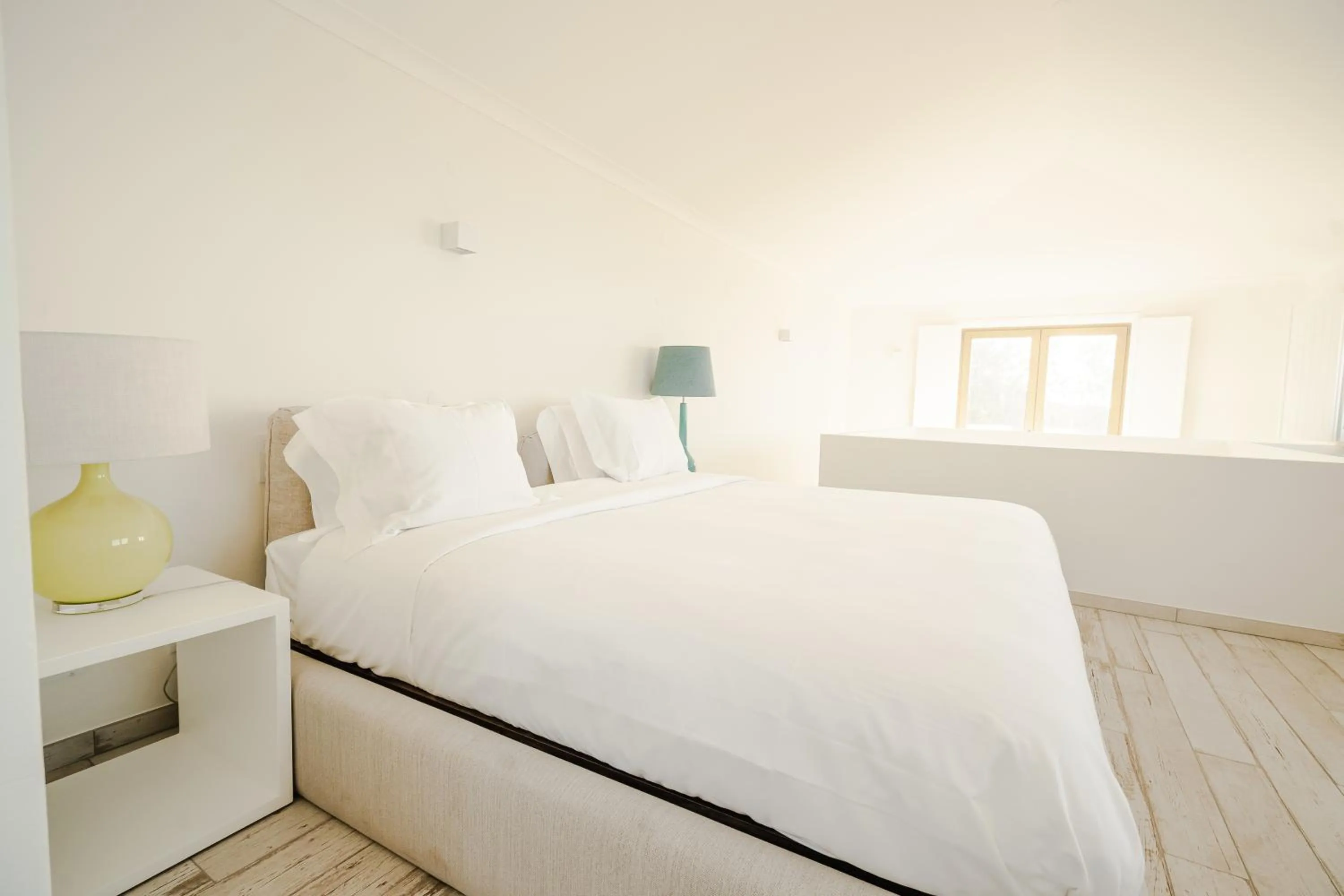 Bed in Casa Pôr do Sal - Boutique Guesthouse with Heated Pool & Sea Views