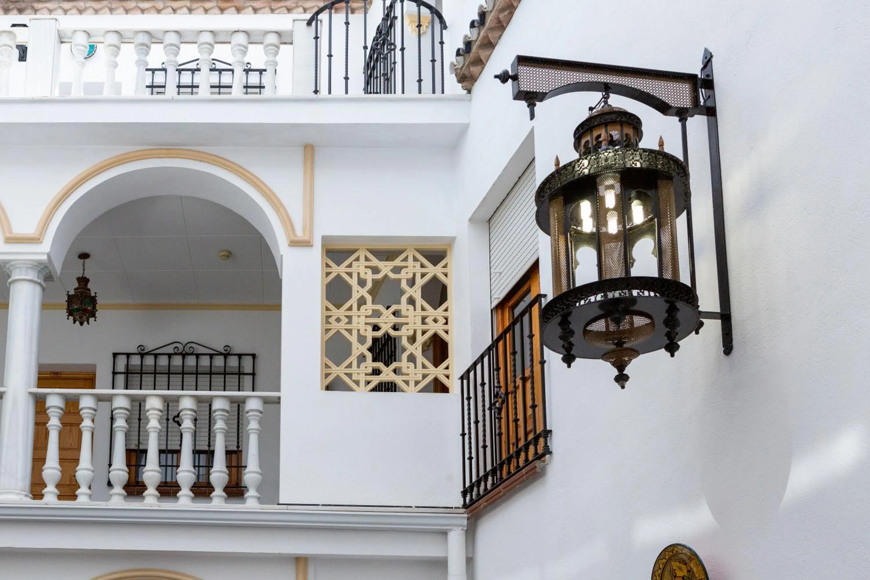 Decorative detail in Hotel Los Omeyas