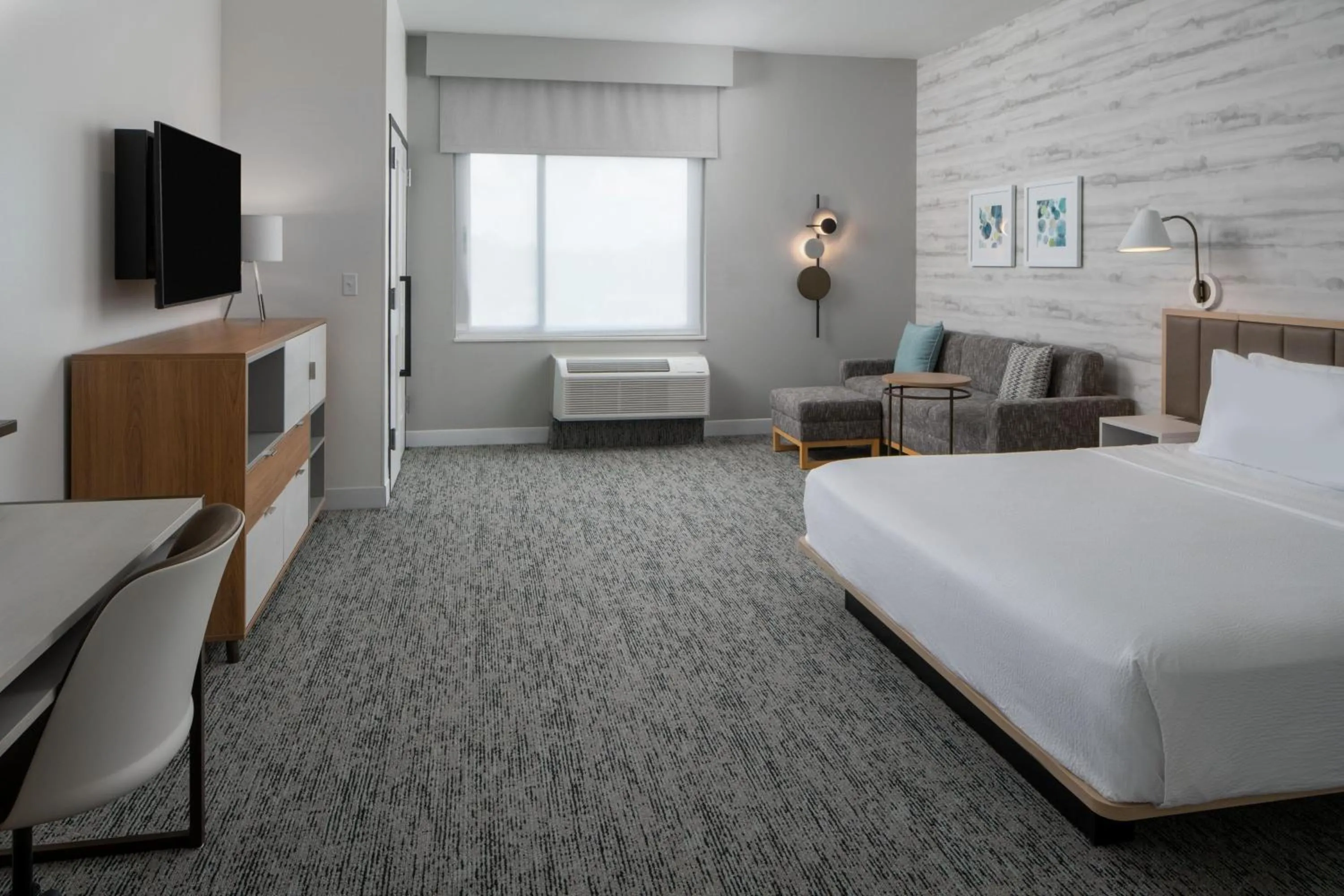 Bedroom, Bed in TownePlace Suites by Marriott Pensacola West I-10