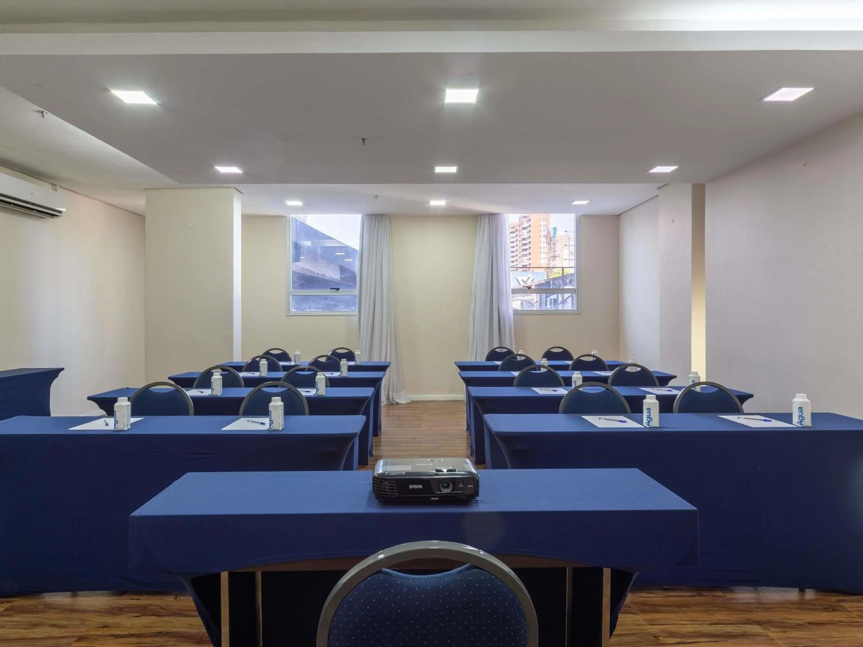 Meeting/conference room in Mercure Manaus