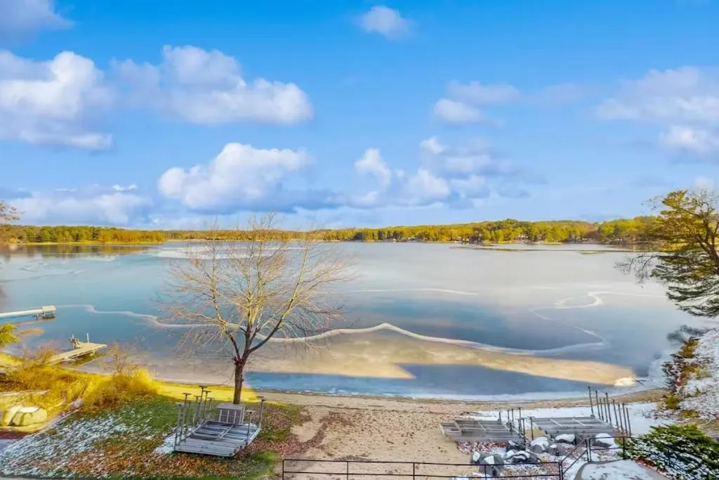 Delton Grand Resort Condominiums