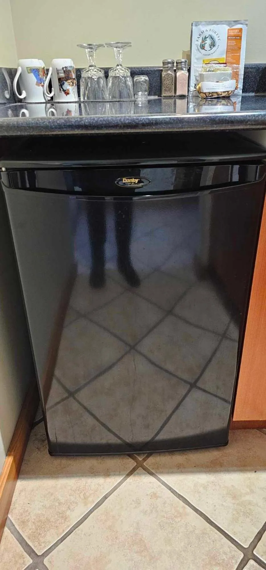 Kitchen or kitchenette in Moon Water Lodge