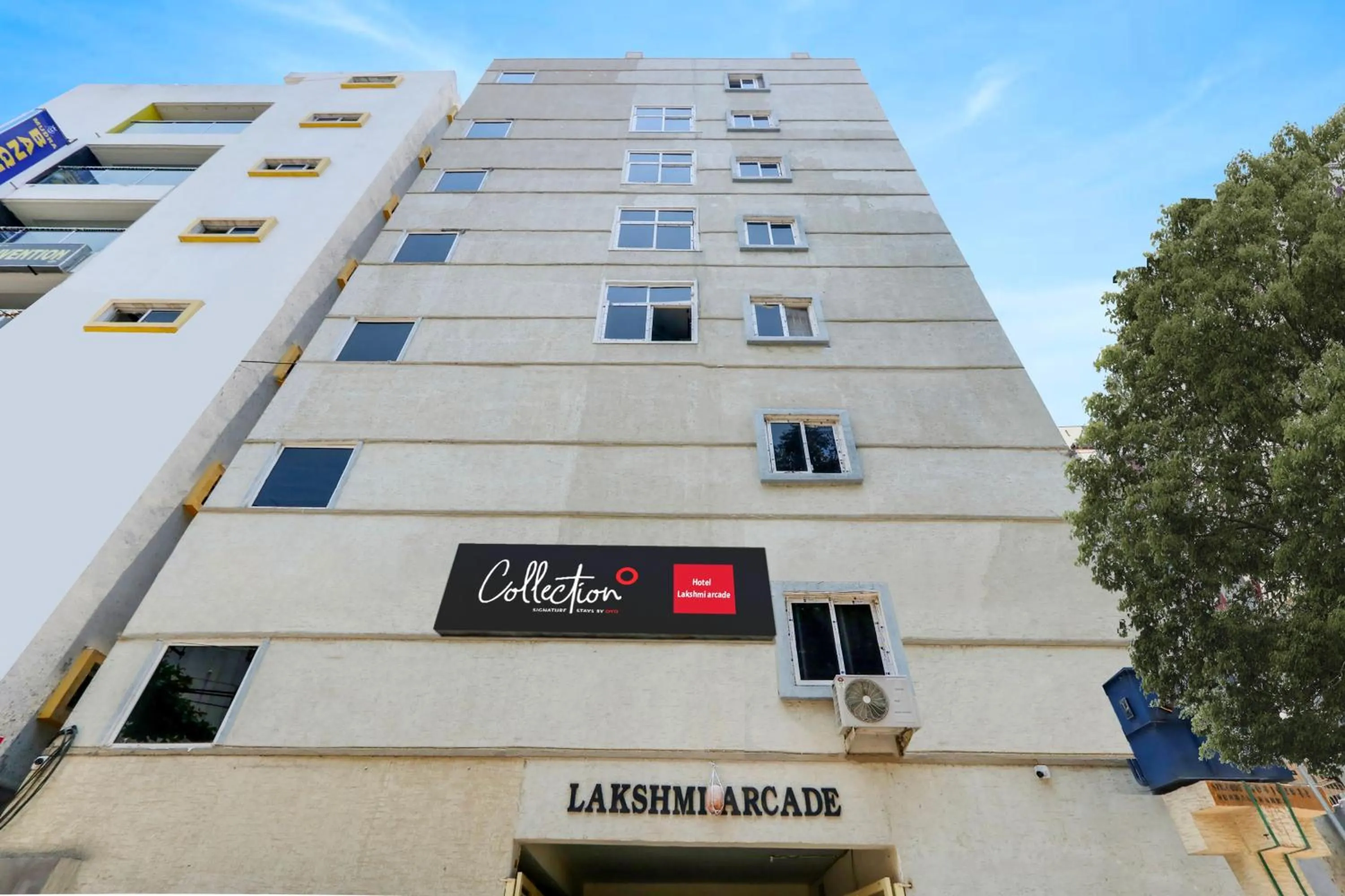 Facade/entrance in Super Collection O Bhagyalakshmi Suites