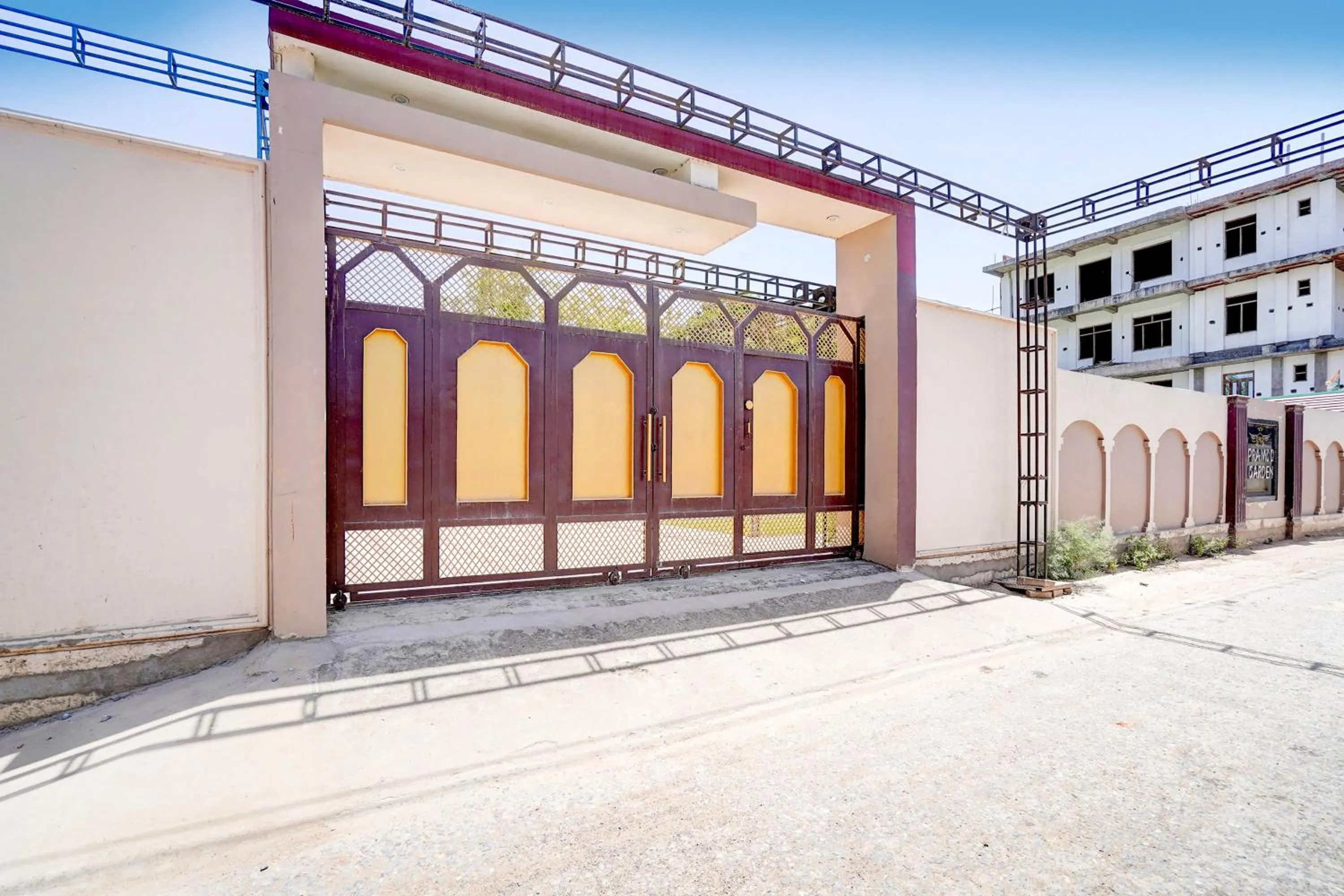 Facade/entrance in Hotel O Pramod Garden