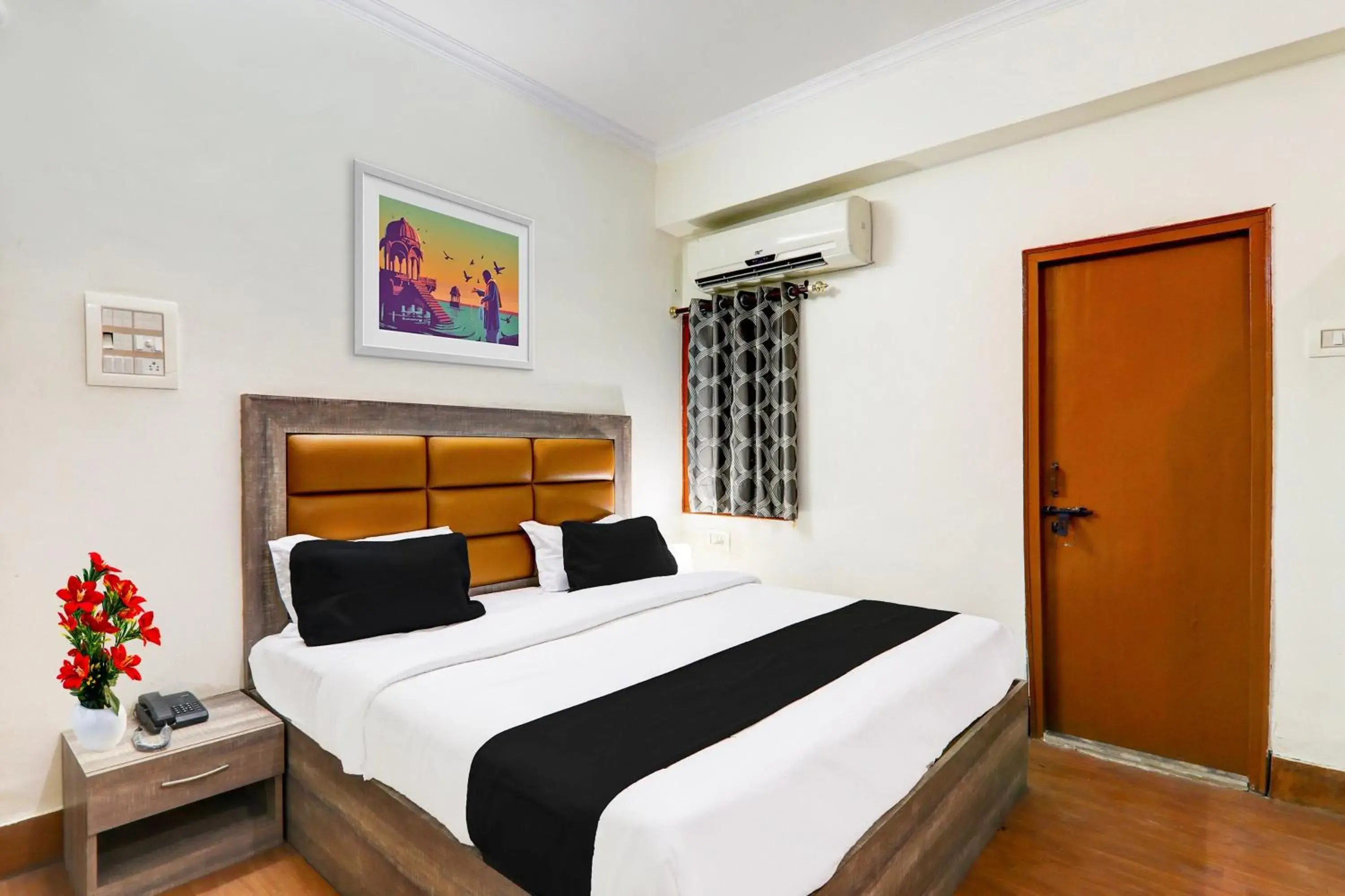 Super Collection O Alambagh Formerly BM Palace Super Collection O Alambagh Formerly BM Palace