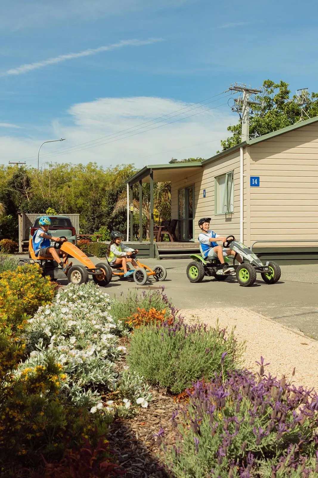 Children play ground in Tāhuna Beach Holiday Park