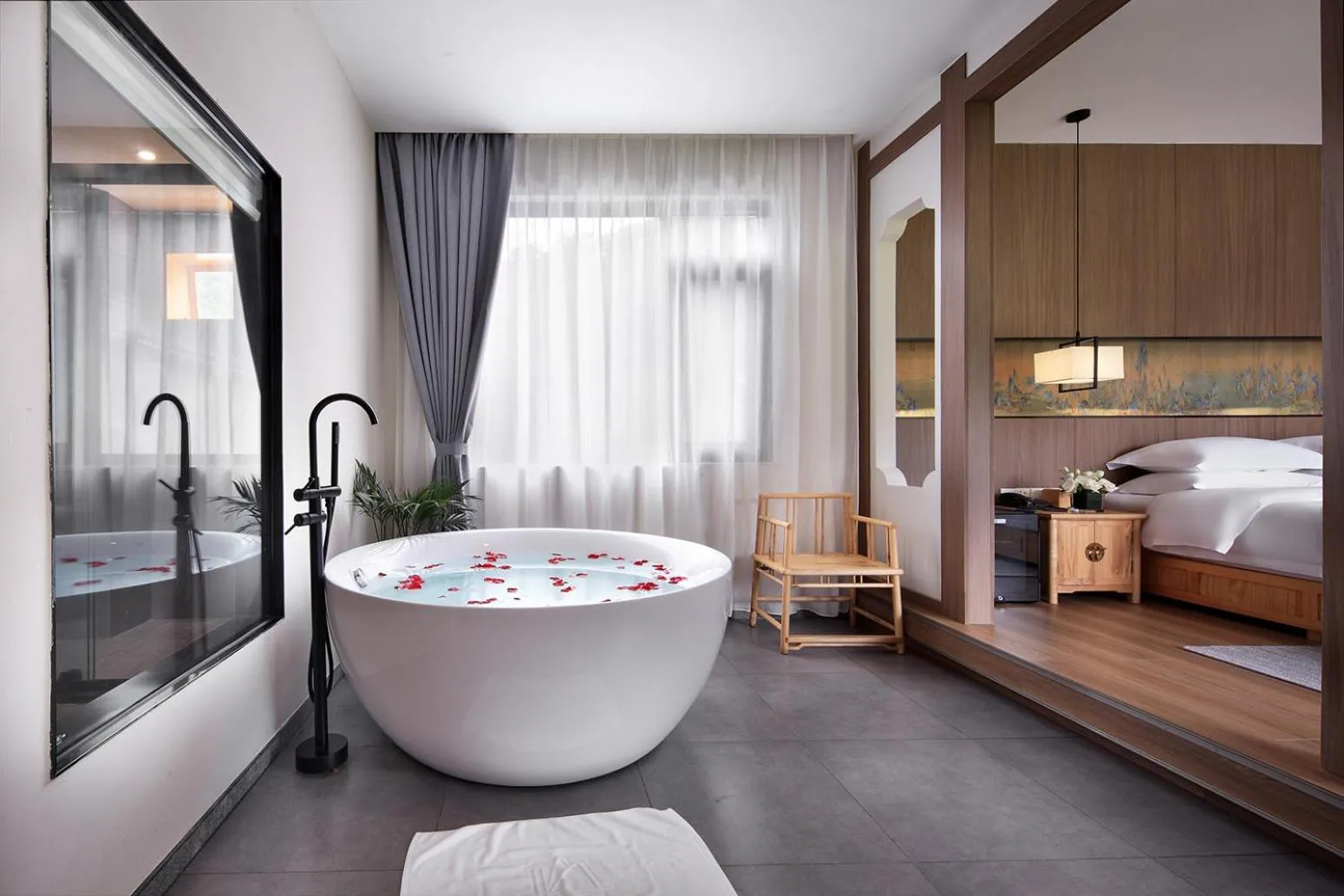 Bed in The Giggling Tree