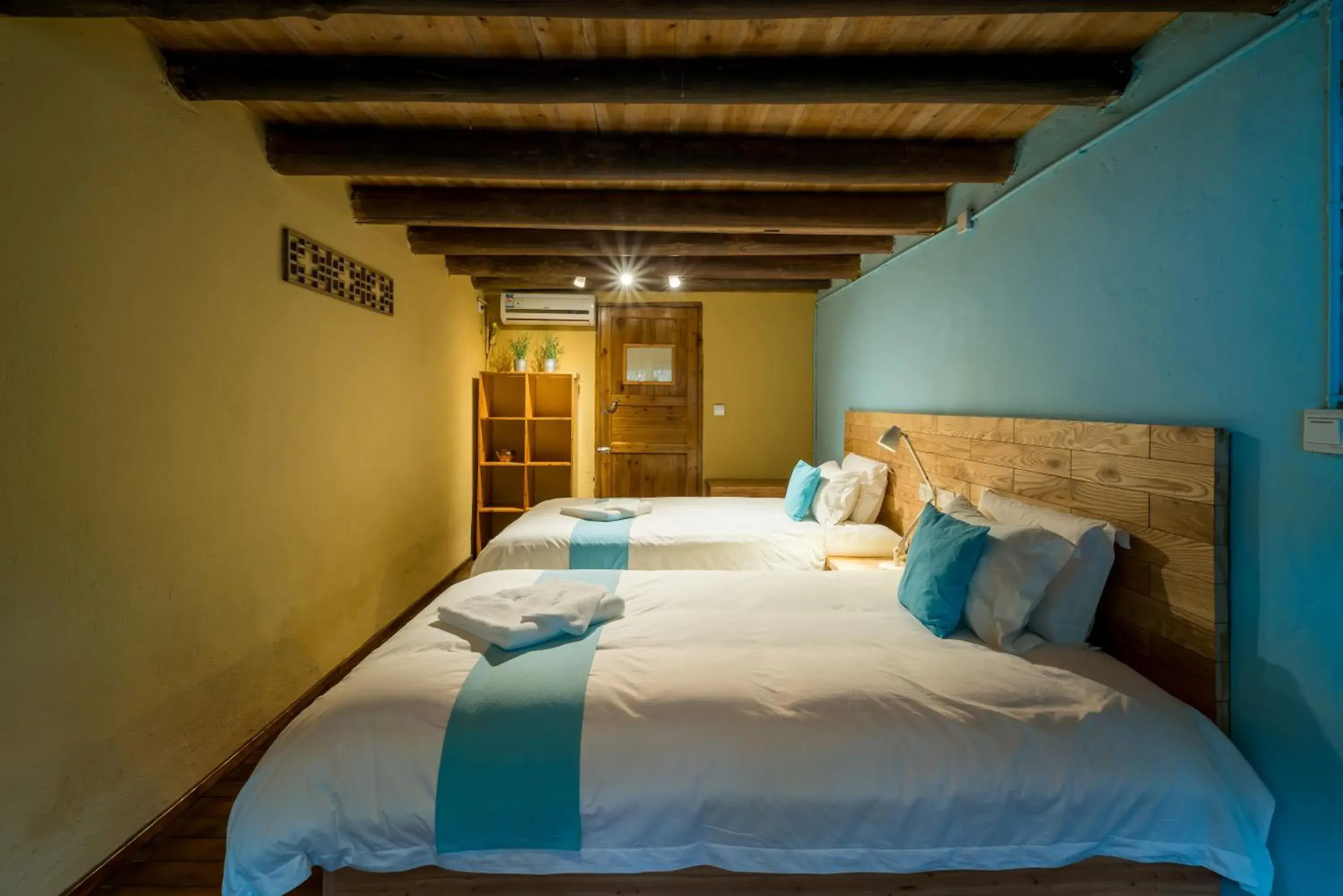 Twin Room in The Giggling Tree Twin Room in The Giggling Tree