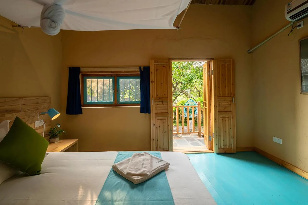 Bed in The Giggling Tree