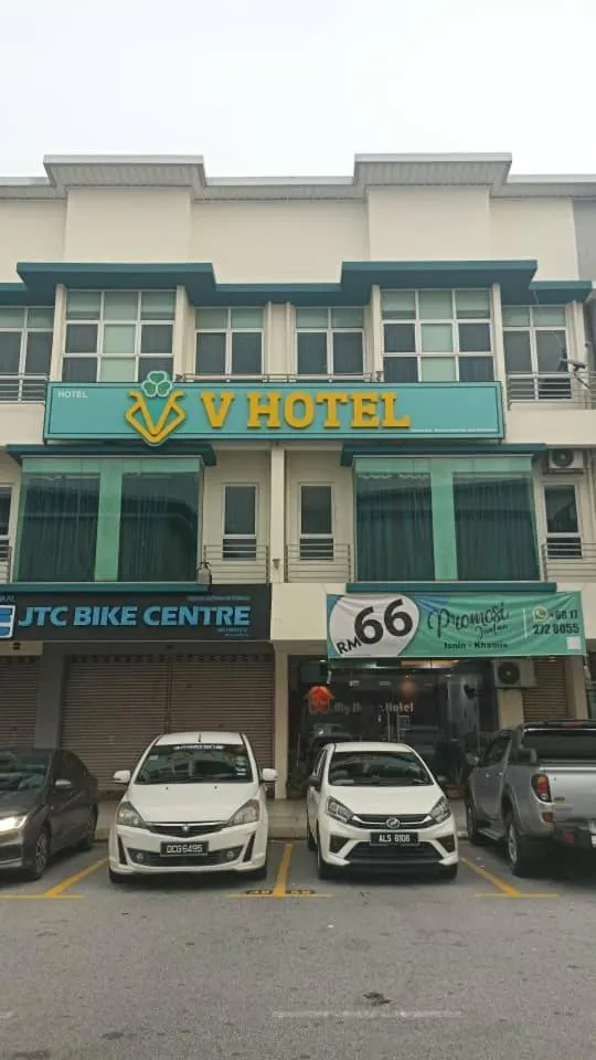 Facade/entrance in V Hotel Sri Gombak