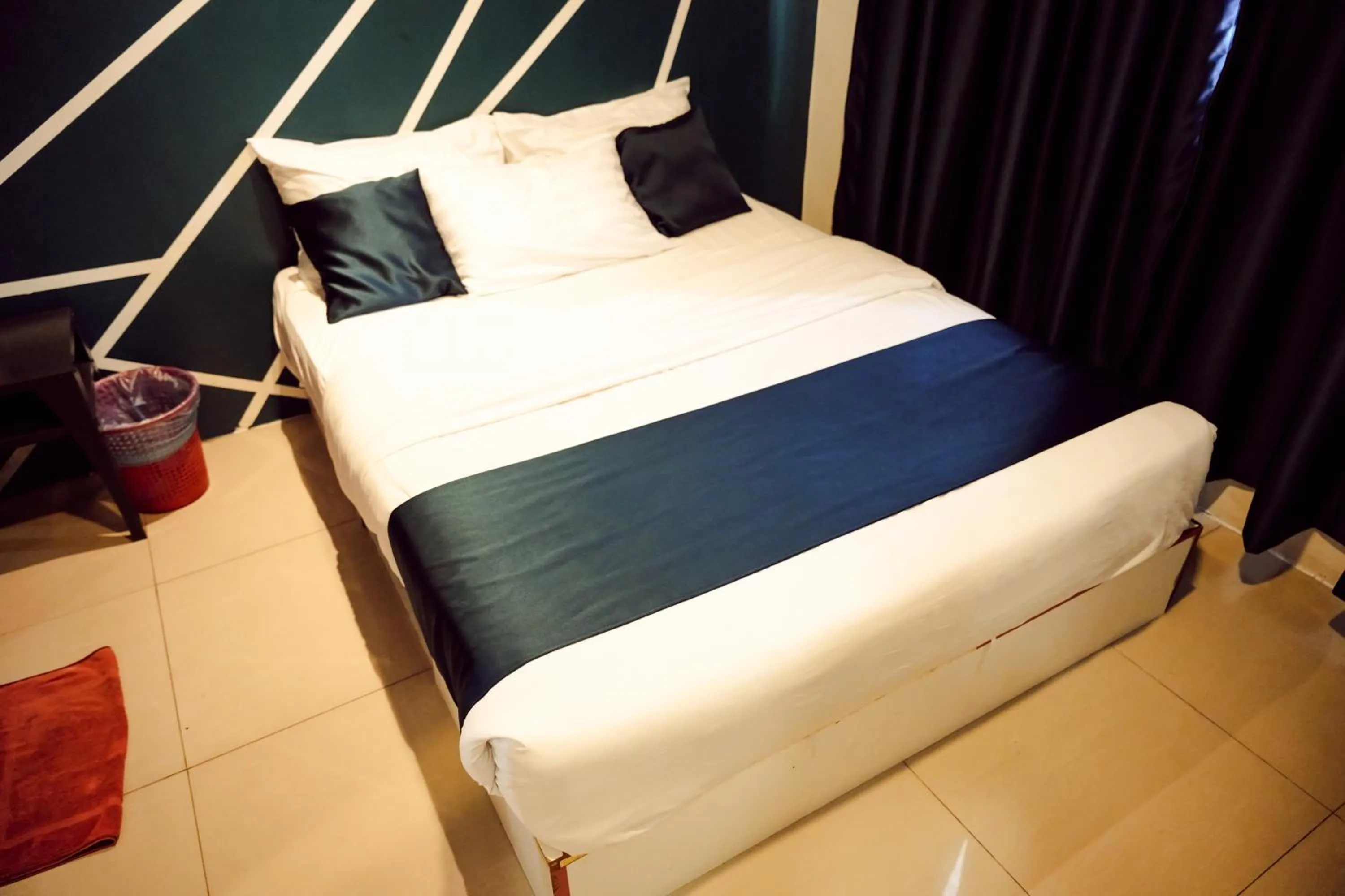 Bed in V Hotel Sri Gombak