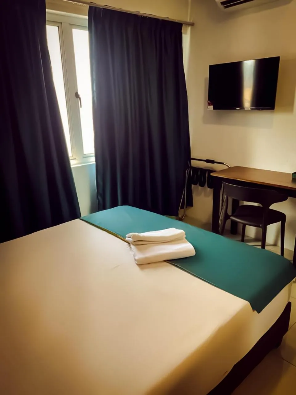 Bed in V Hotel Sri Gombak