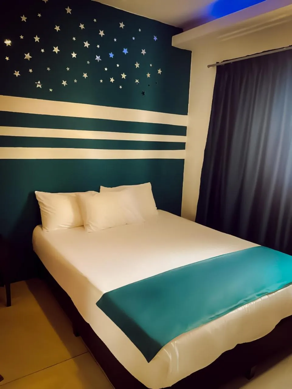 Bed in V Hotel Sri Gombak