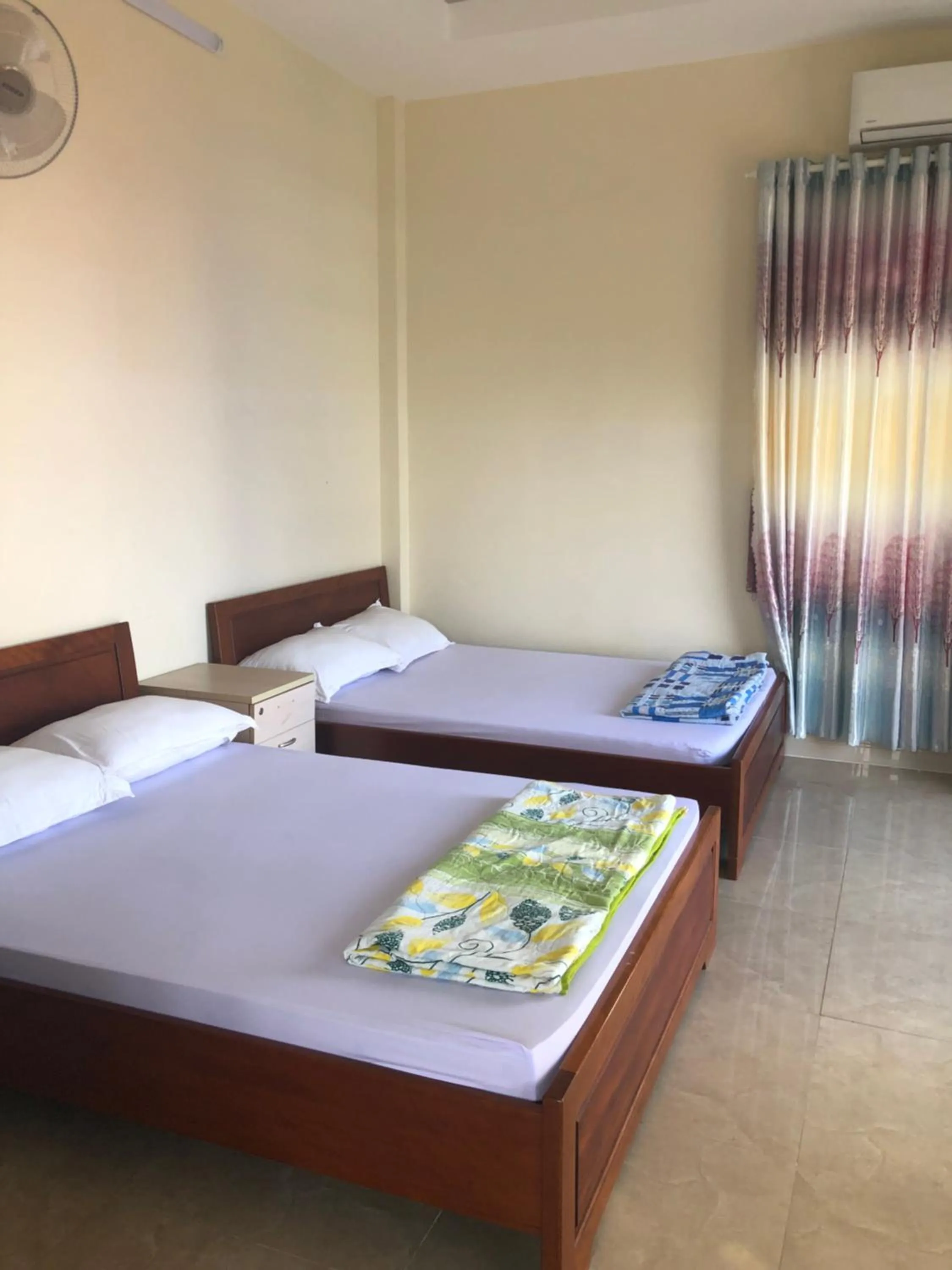 Bed in Quốc Ân Motel