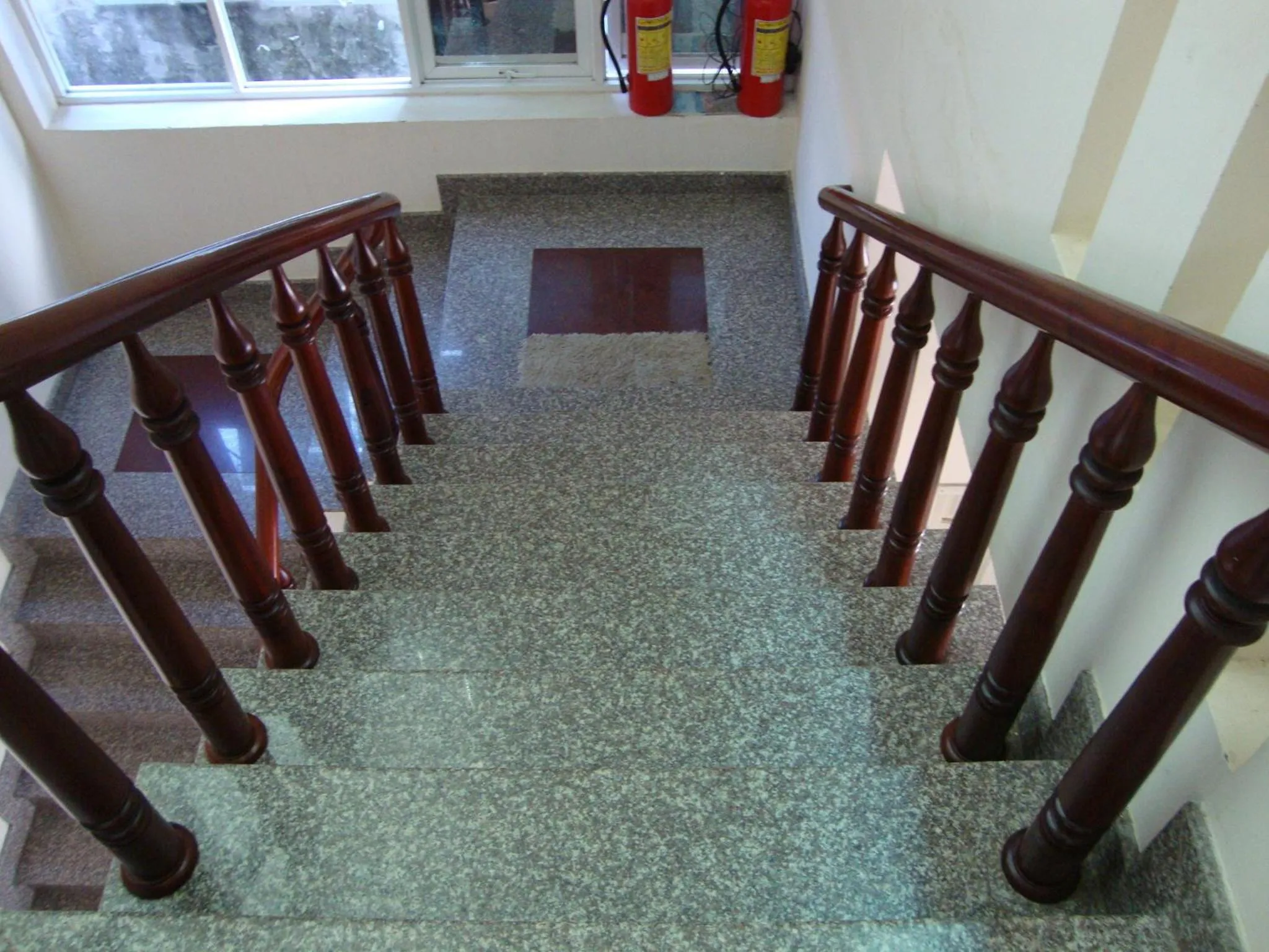 Decorative detail in Quốc Ân Motel