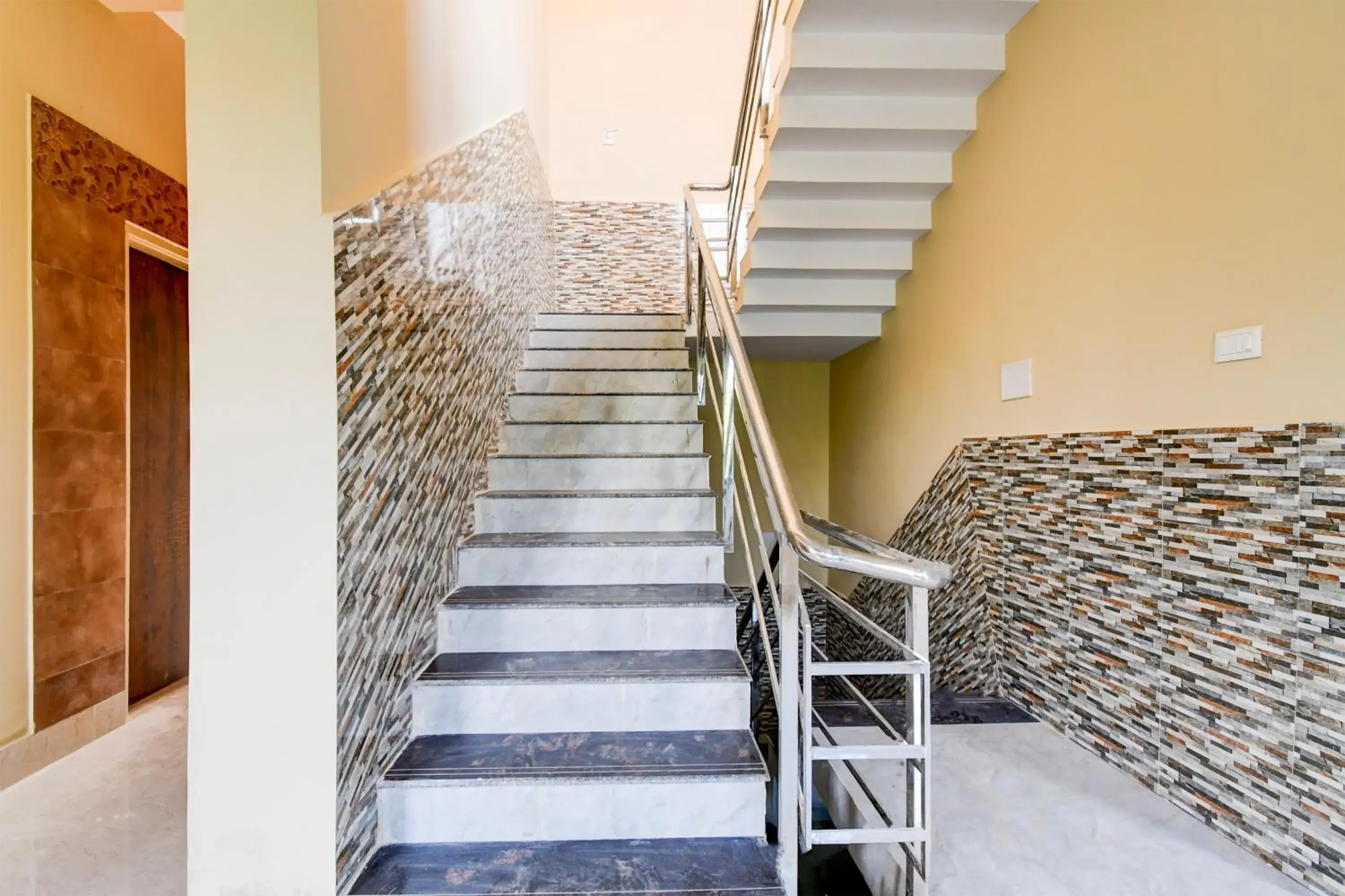 Hotel O SWAIN RESIDENCY Hotel O SWAIN RESIDENCY