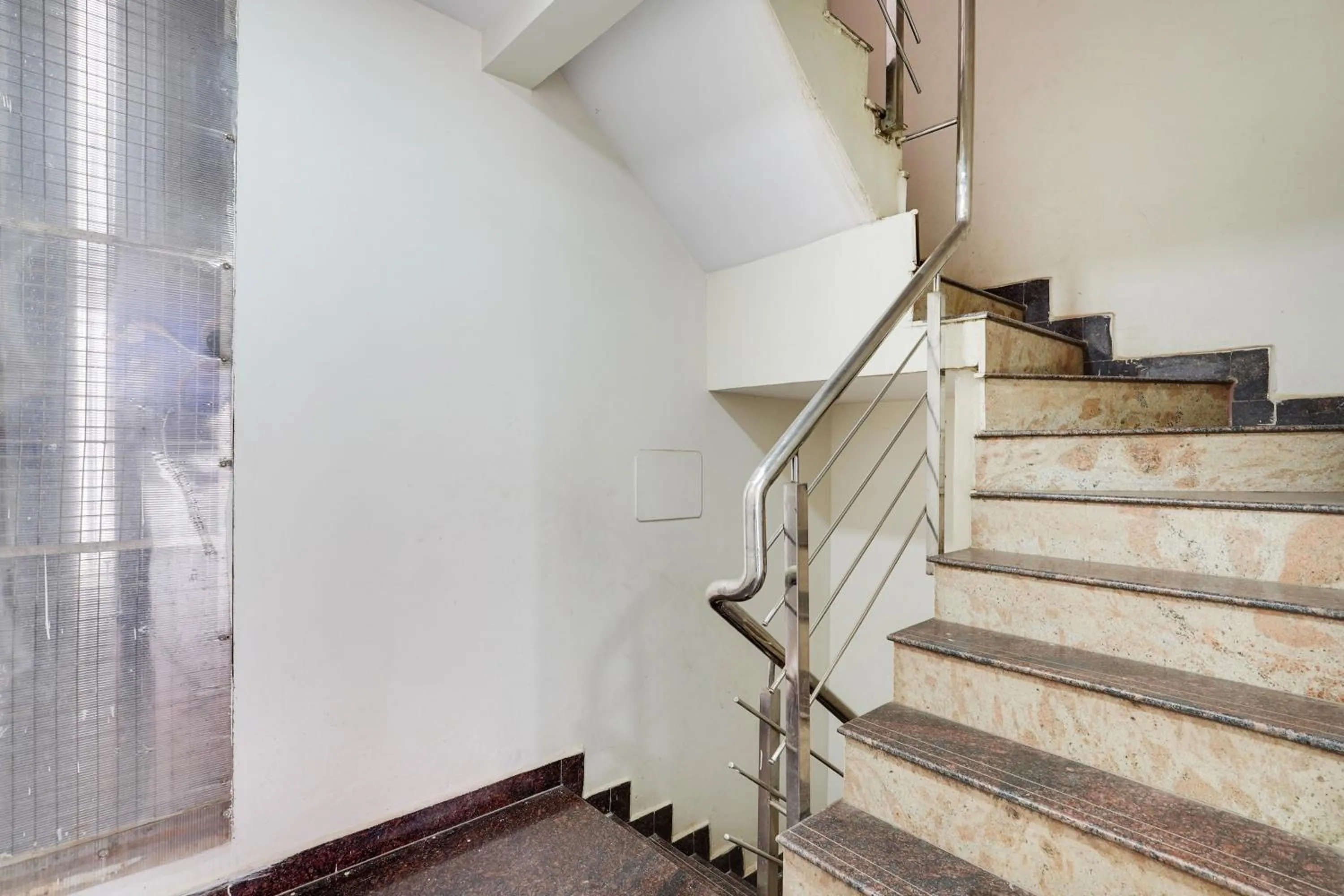 Lobby or reception in Super Collection O Bangalore Airport Road