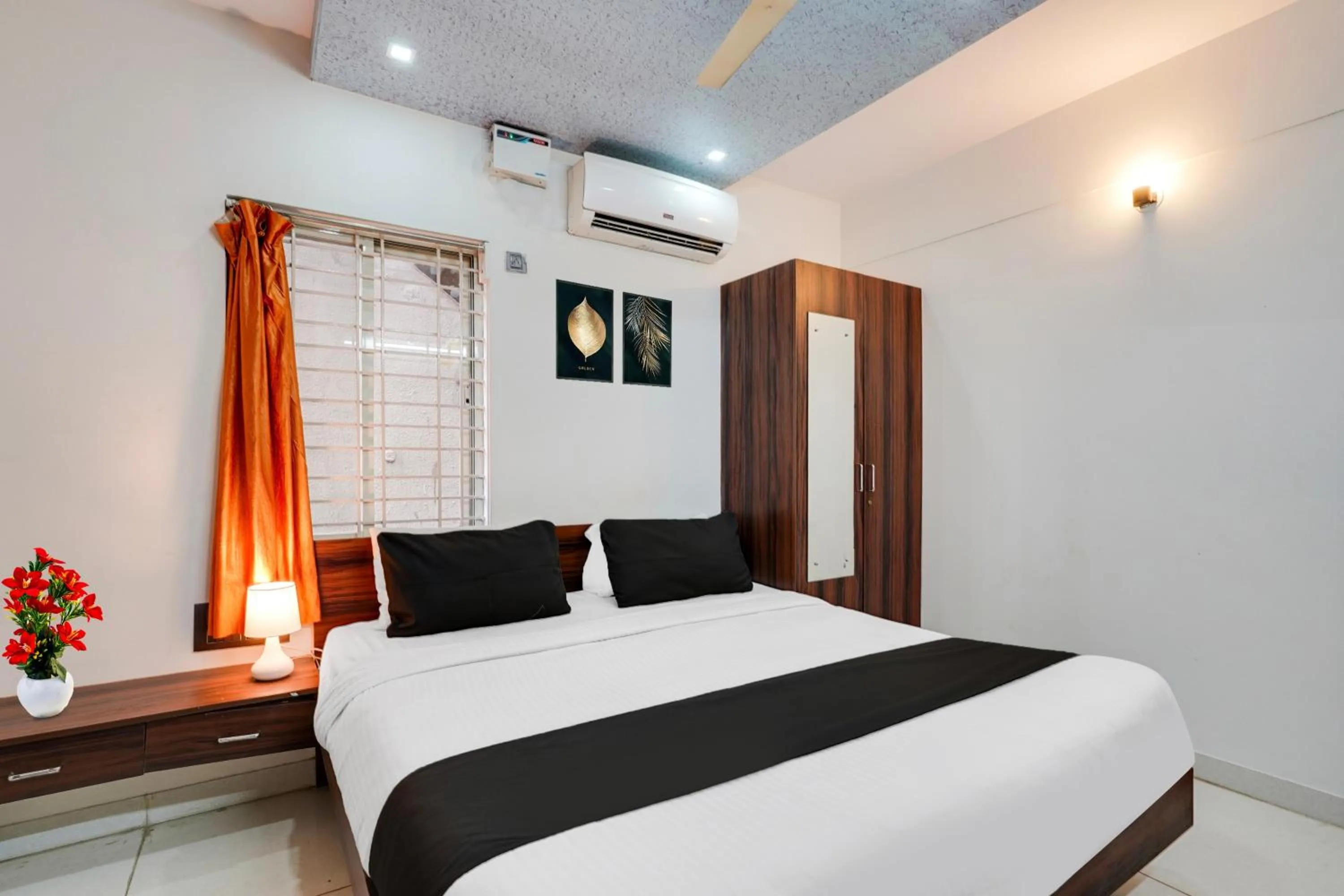 Bedroom, Bed in Super Collection O Bangalore Airport Road