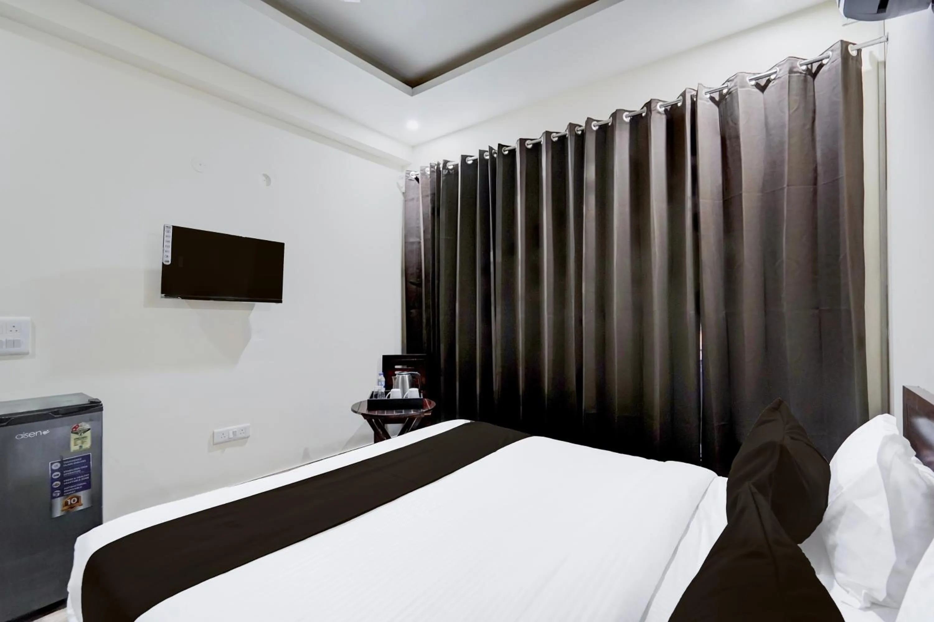 Bedroom, Bed in Townhouse Delight Inn