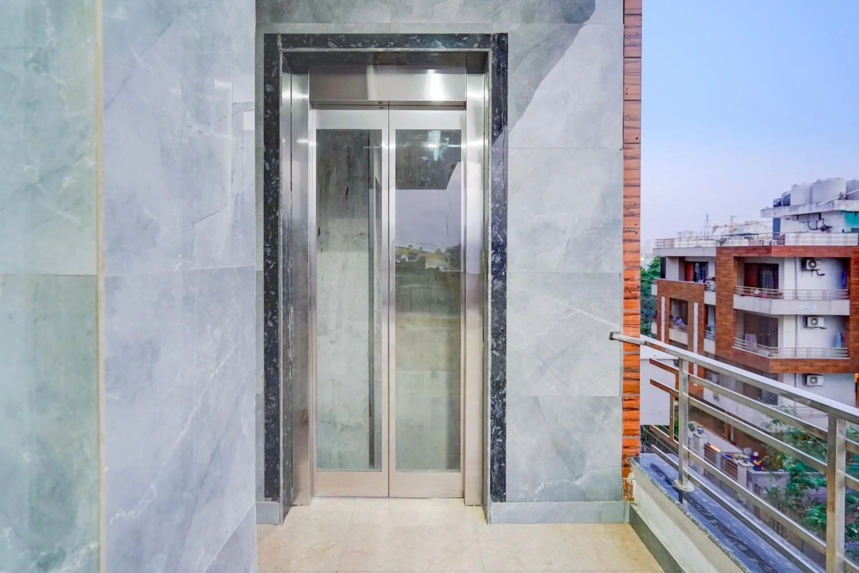 Lobby or reception in Townhouse Delight Inn