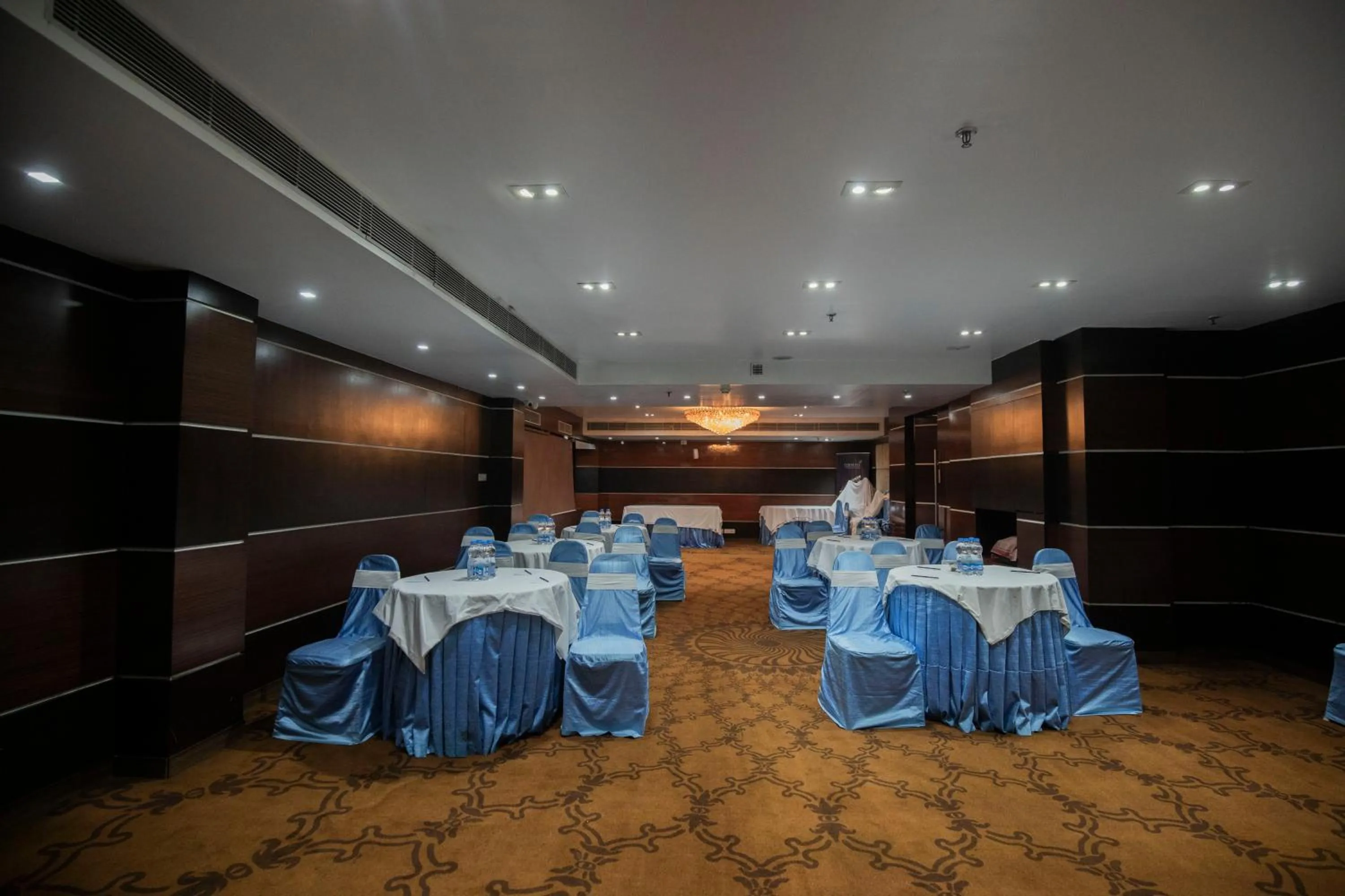 Banquet/Function facilities in Ethnotel, Kolkata Airport